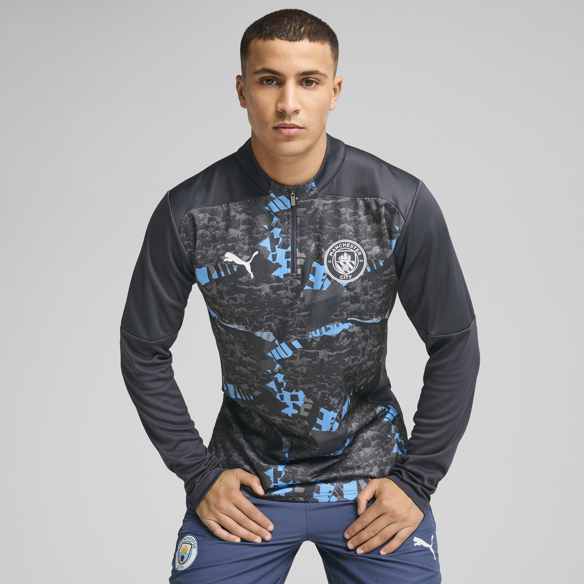 Manchester City Pre-match Quarter-Zip Top Men | Crews & Hoodies | PUMA