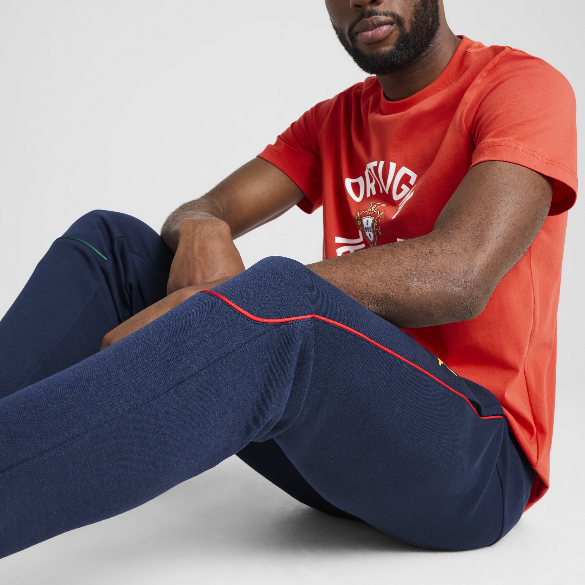 PUMA Portugal Casuals broek voor Heren, Blauw/Geel, Maat XL thumbnail 4