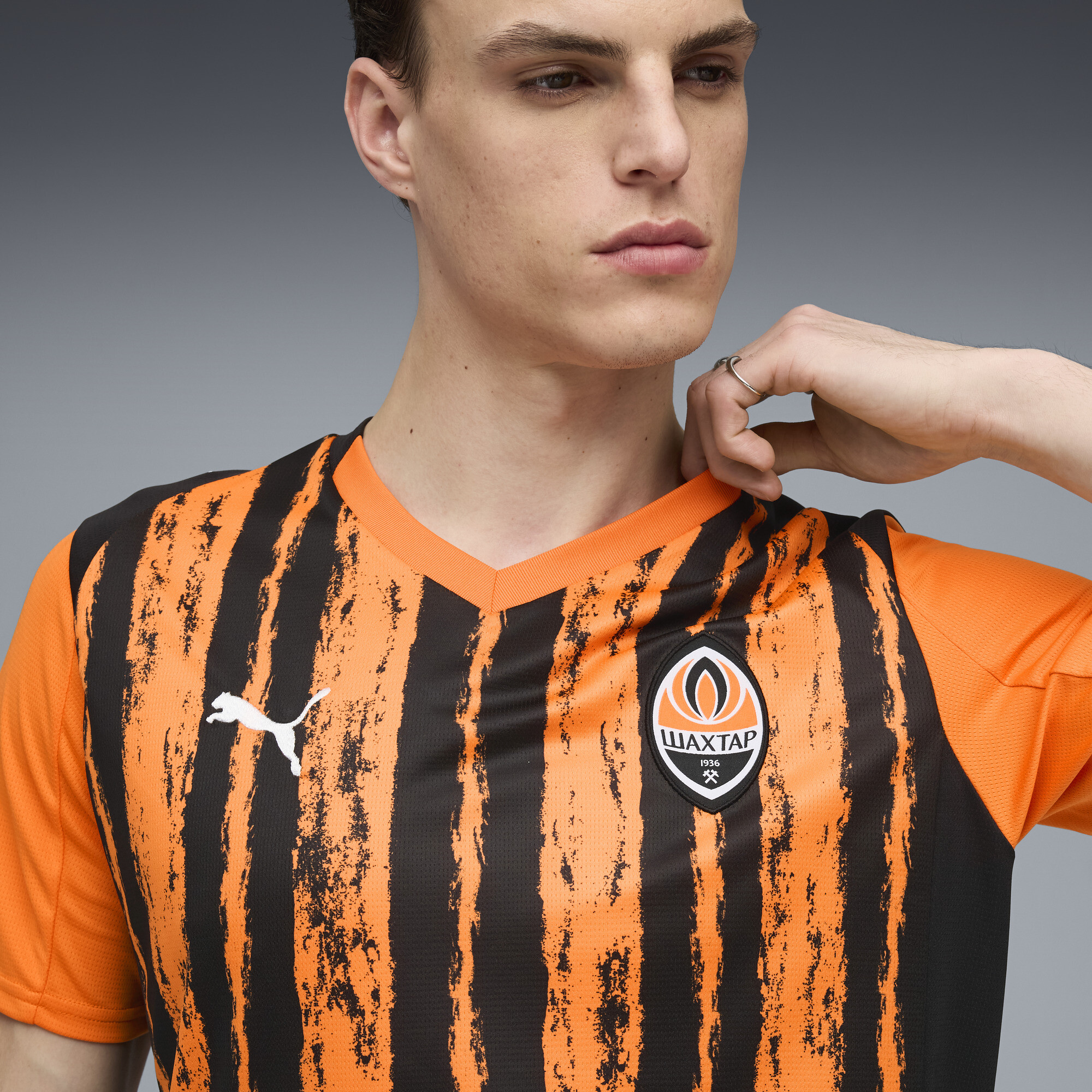 PUMA FC Shakhtar Donetsk 25/26 thuisshirt voor Heren, Zwart/Oranje, Maat L thumbnail 5