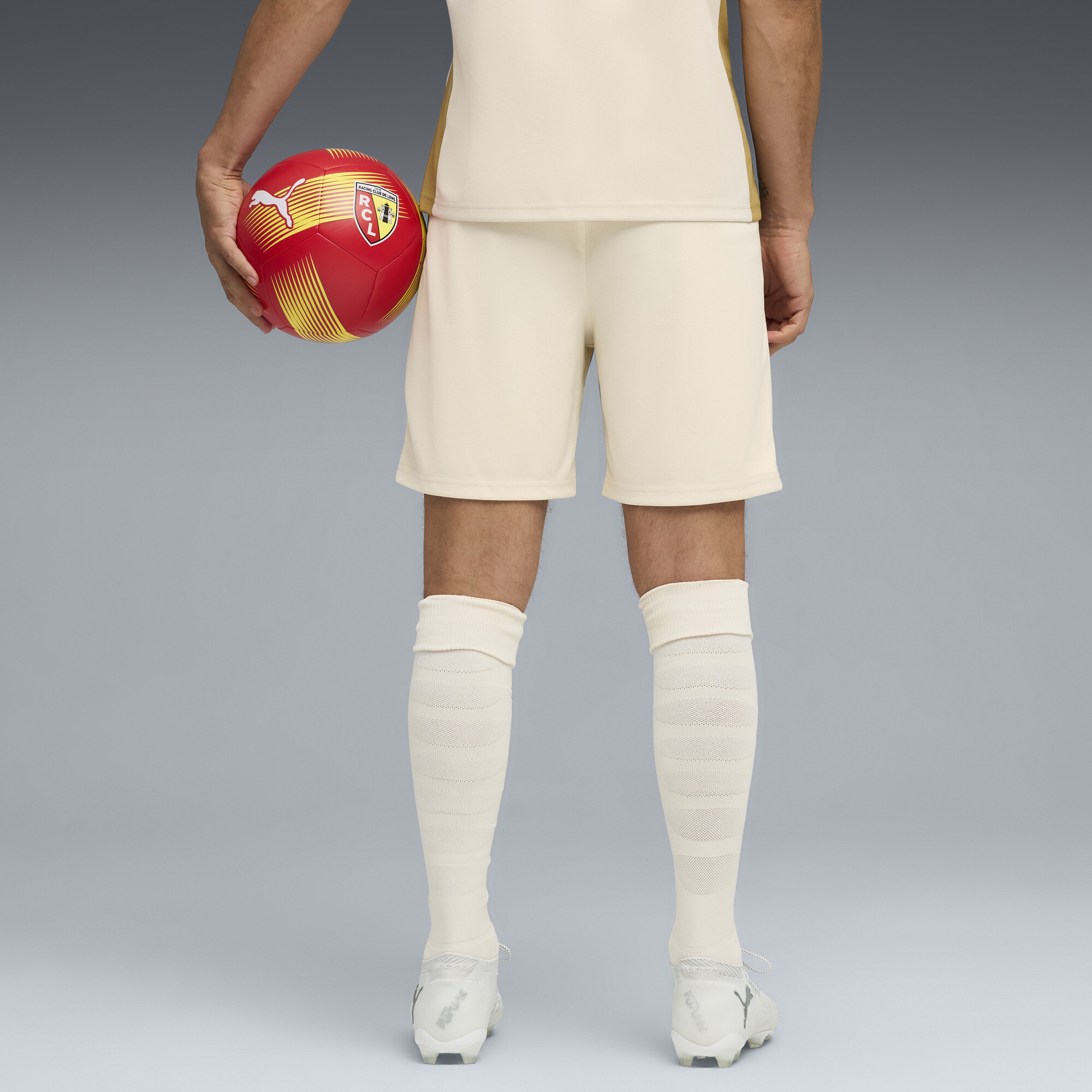 PUMA RC Lens 25/26 short voor Heren, Goud, Maat S thumbnail 3