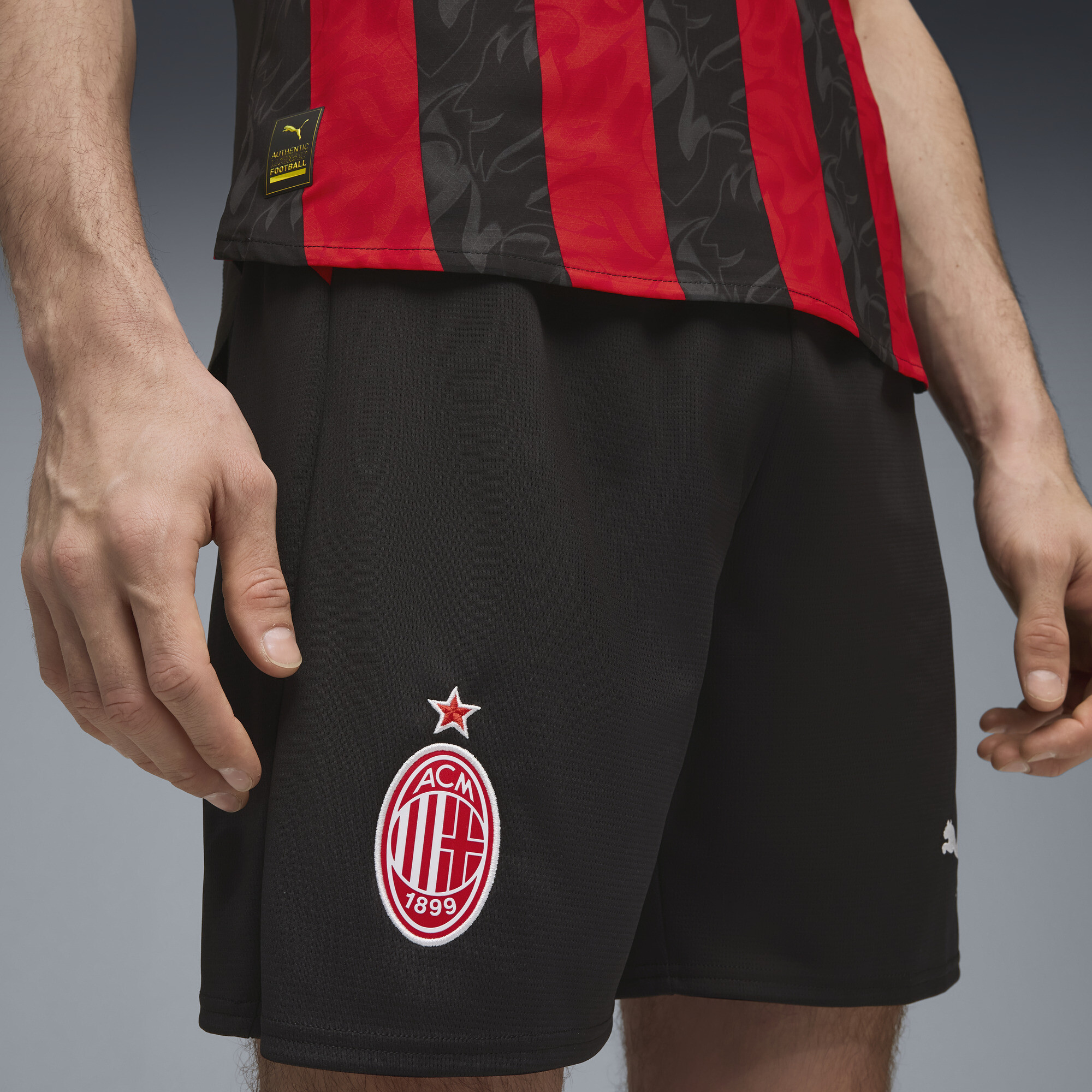 PUMA AC Milan 25/26 short voor Heren, Zwart/Rood, Maat XS thumbnail 5