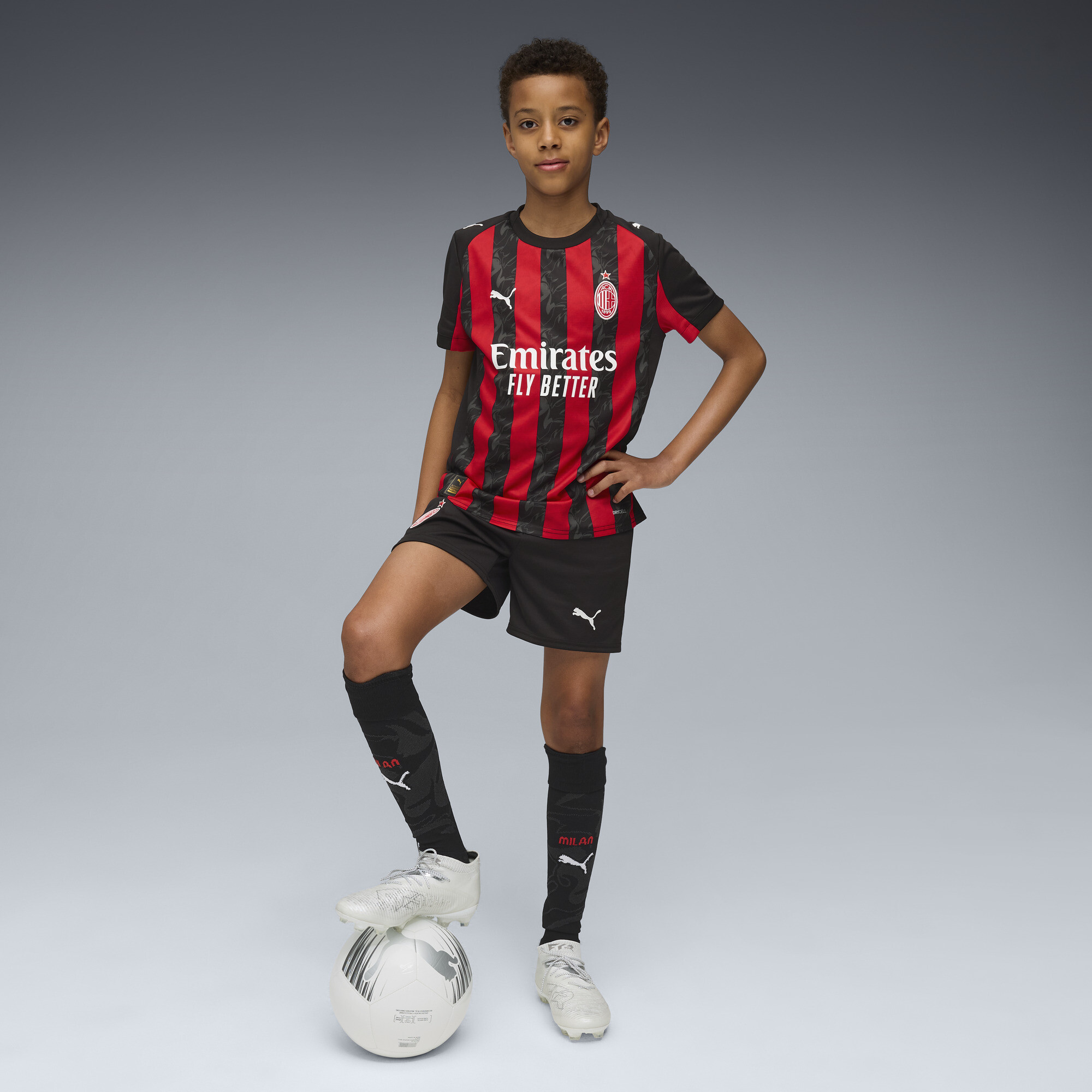 PUMA AC Milan 25/26 short, Zwart/Rood, Maat 7-8Y thumbnail 5