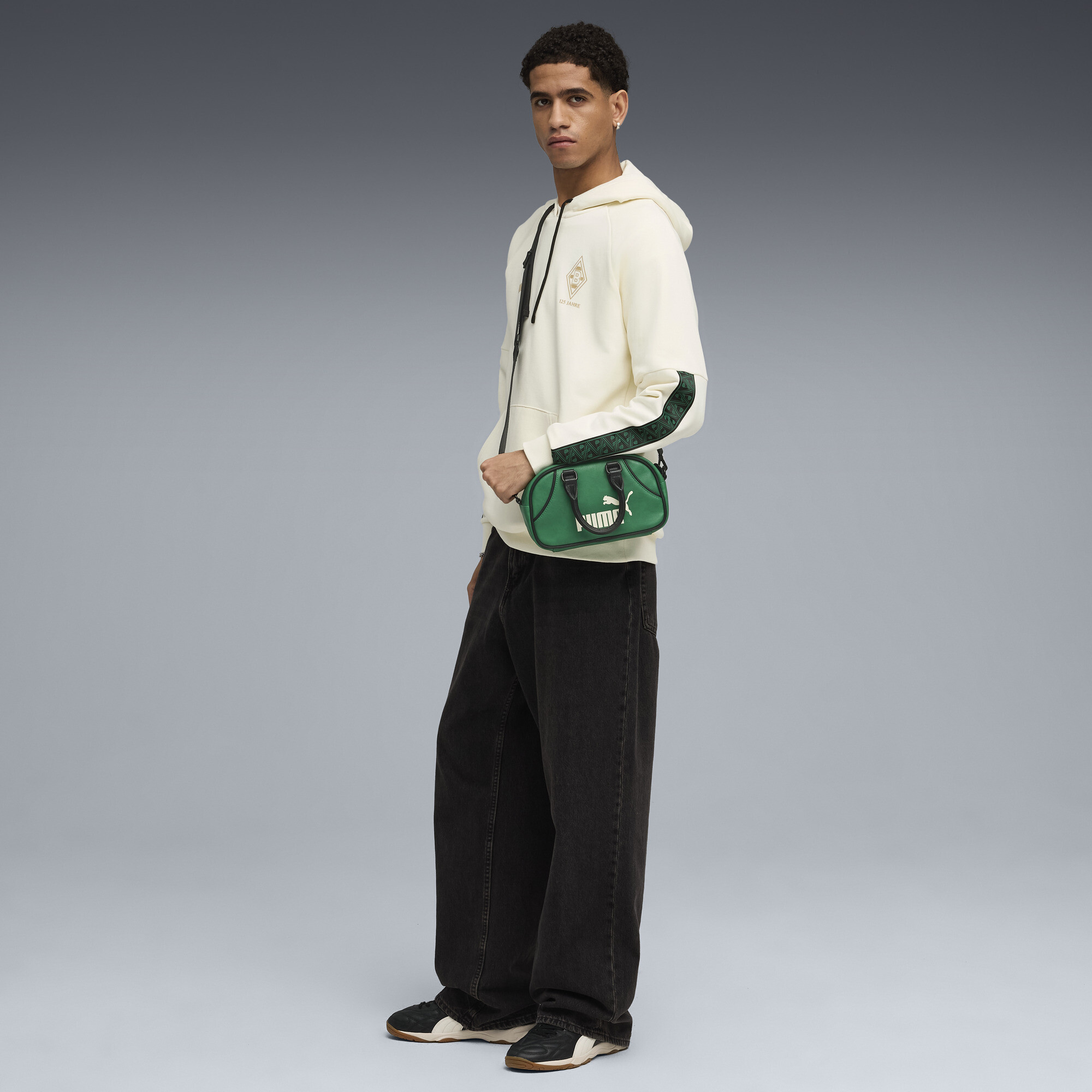 PUMA Borussia MÃ¶nchengladbach KING hoodie voor Heren, Wit/Goud, Maat M thumbnail 4