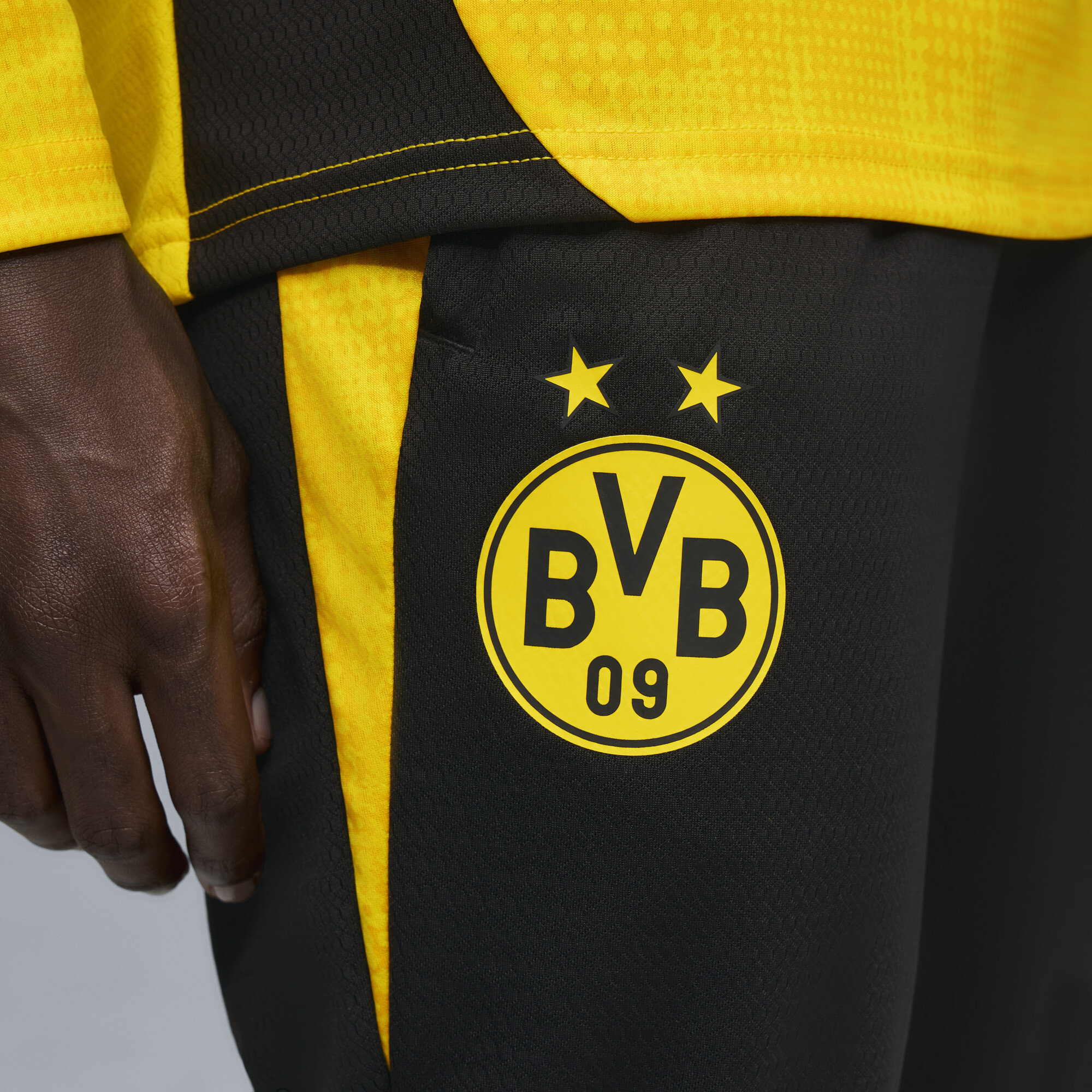 PUMA Borussia Dortmund trainingsbroek voor Heren, Zwart/Geel, Maat XXL thumbnail 2