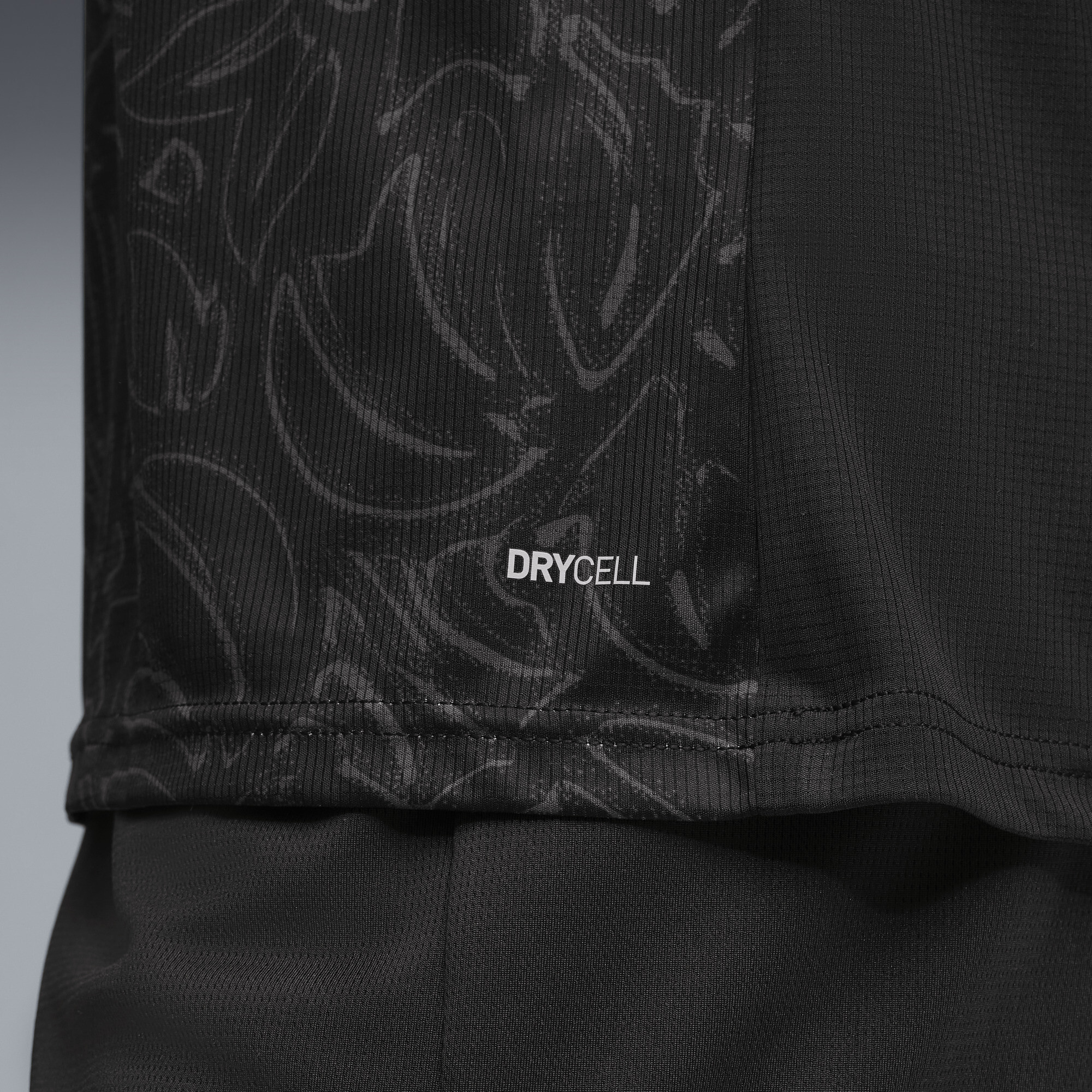 PUMA Borussia Dortmund pre-match shirt voor Heren, Zwart/Geel, Maat XXL thumbnail 2