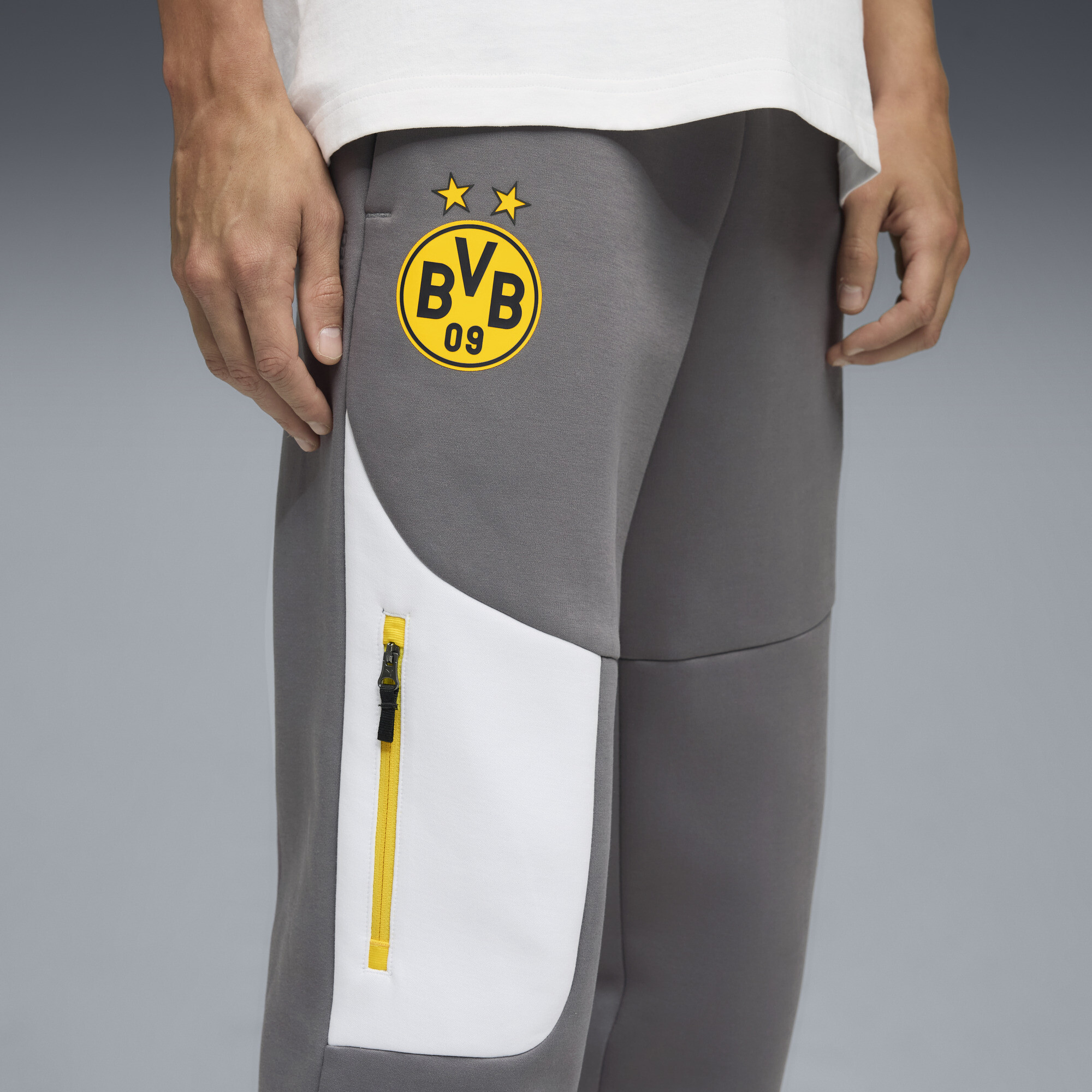 Borussia Dortmund PUMATECH sweatpant voor Heren, Grijs/Geel, Maat M thumbnail 5