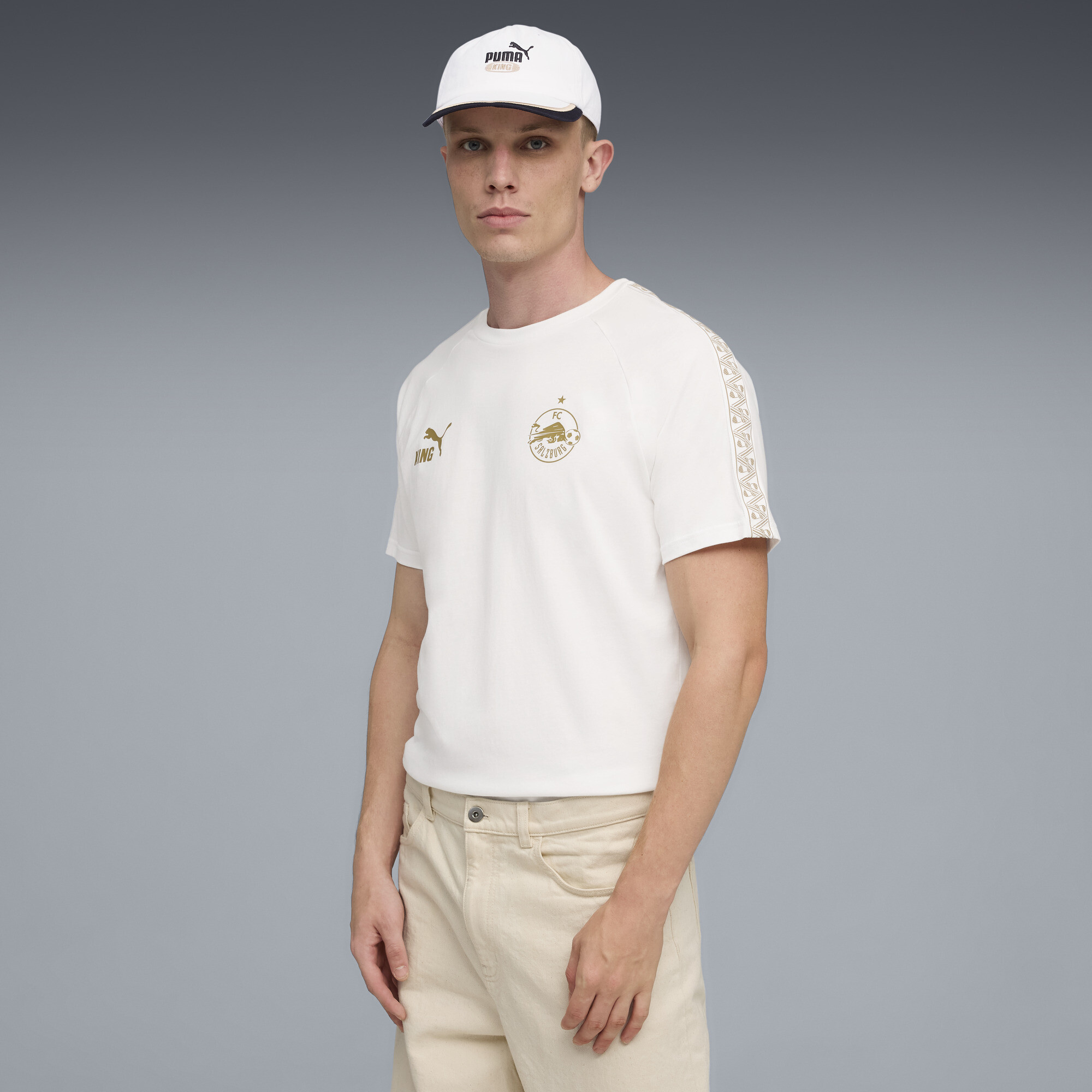 PUMA FC Rood Bull Salzburg KING T-shirt voor Heren, Wit/Goud, Maat XXL thumbnail 4