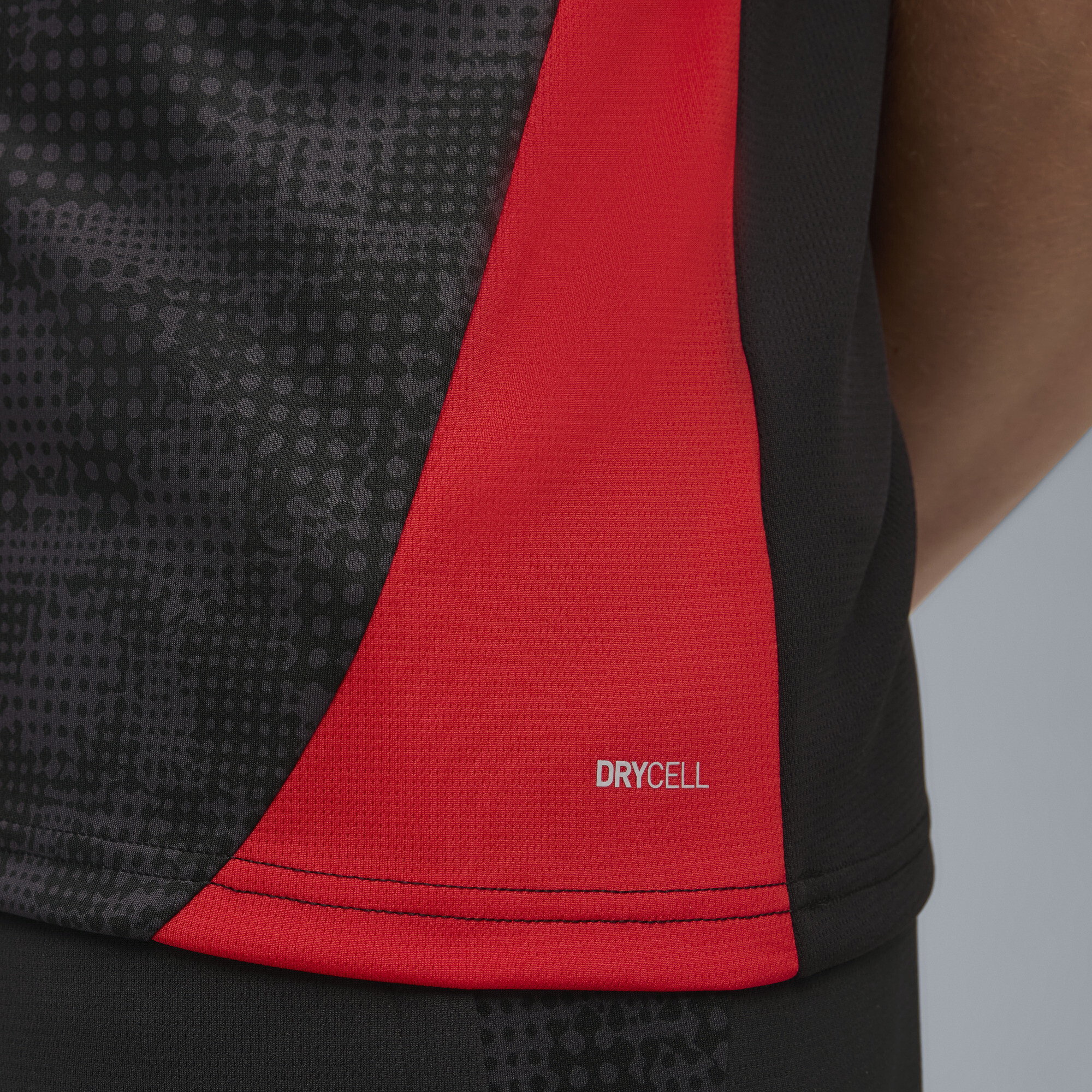 PUMA AC Milan trainingsshirt voor Heren, Zwart/Rood, Maat M thumbnail 2