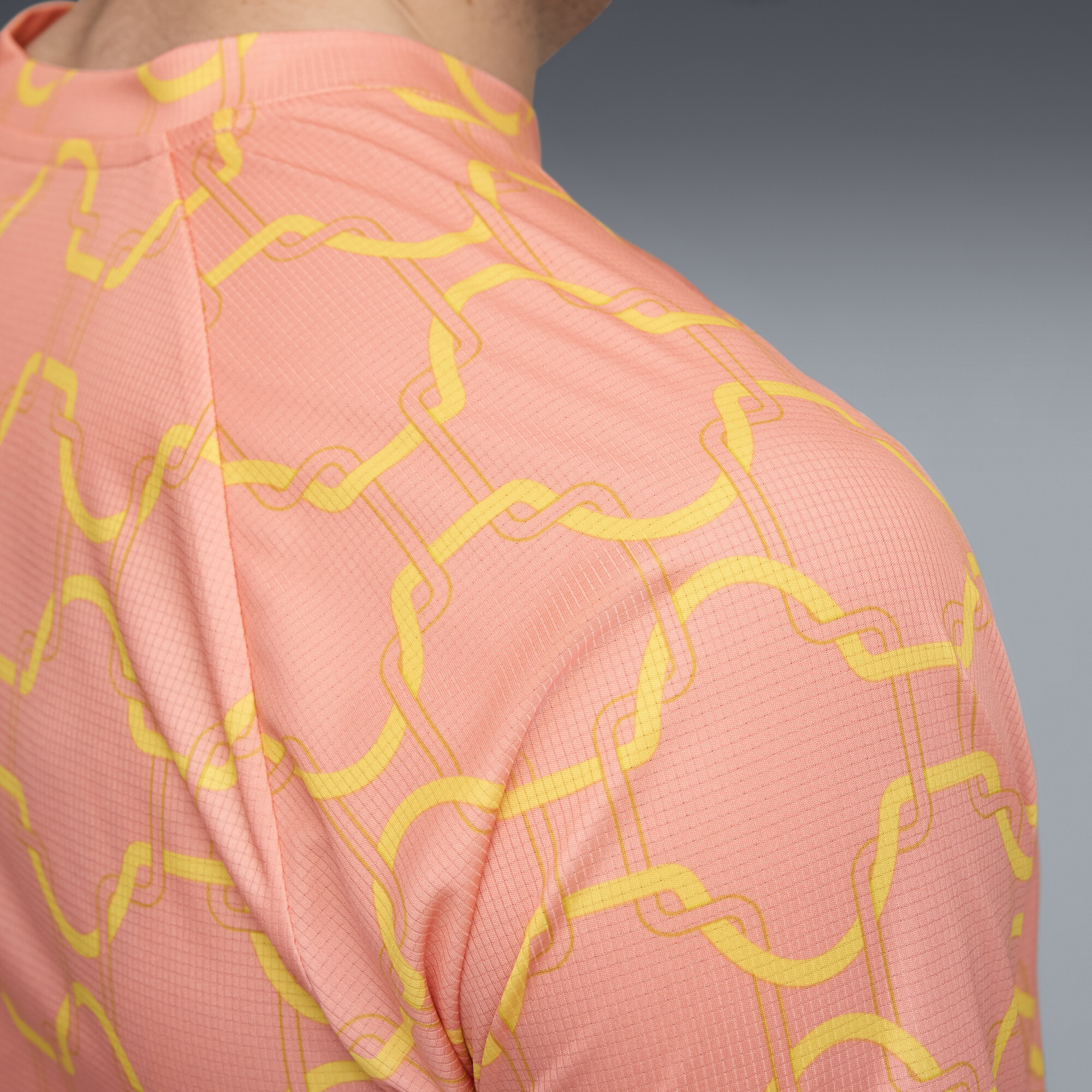 PUMA AC Milan Pre-match shirt voor Heren, Roze/Geel, Maat XS thumbnail 2