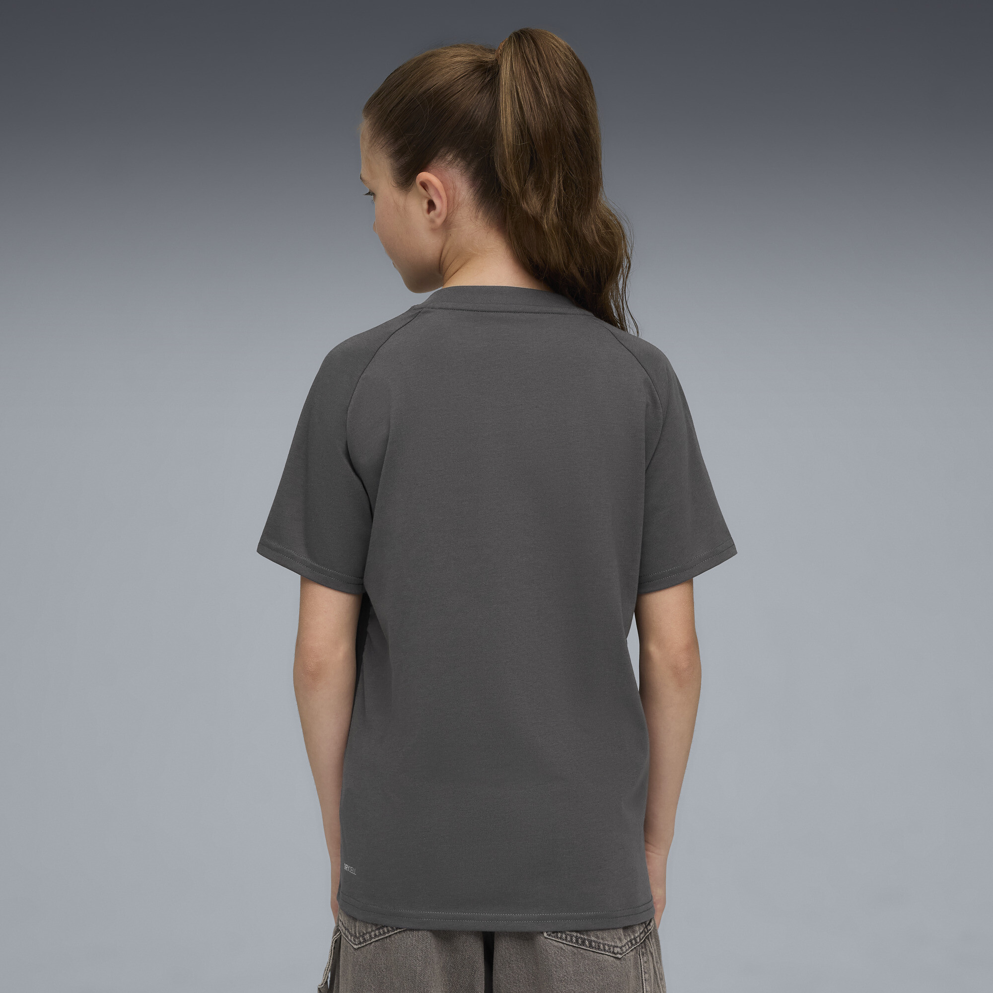 AC Milan PUMATECH T-shirt met zak, Grijs/Rood, Maat 7-8Y thumbnail 4