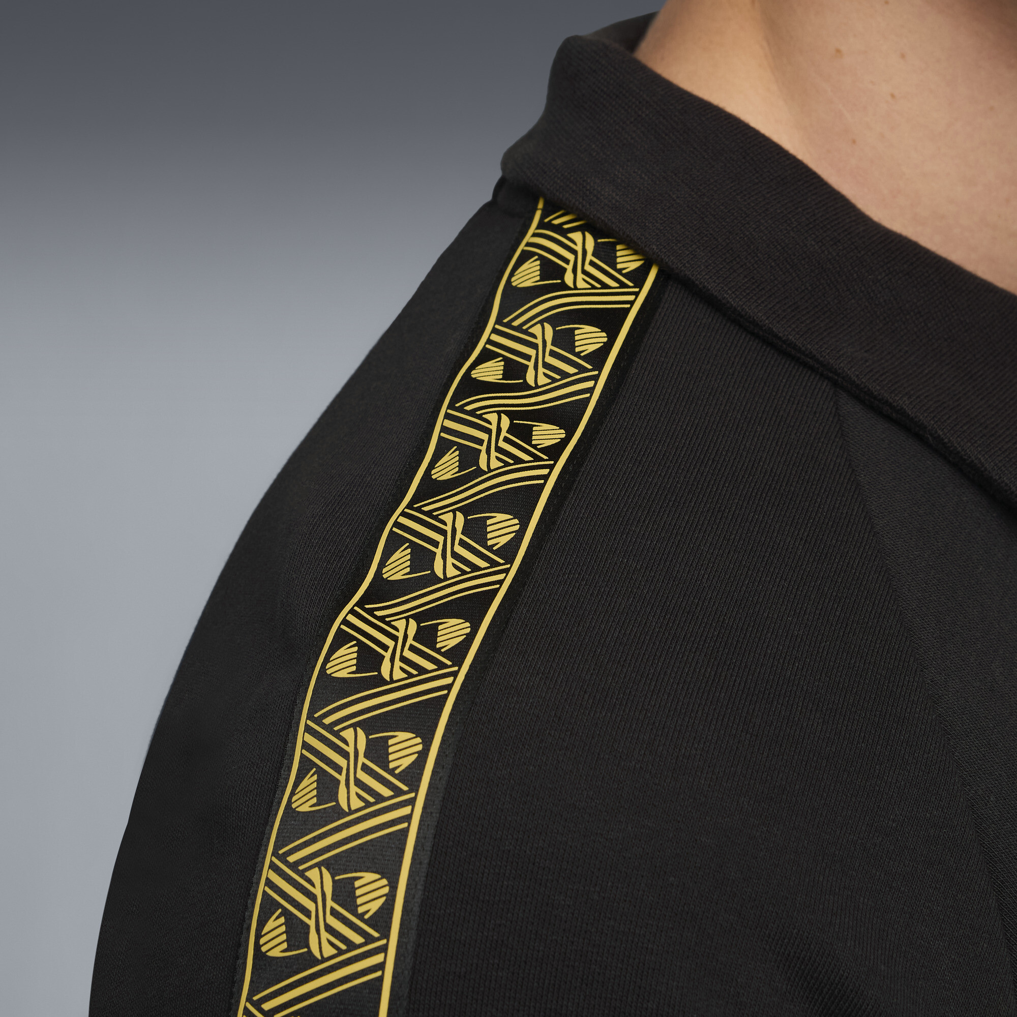 PUMA Borussia Dortmund KING Drill top voor Heren, Zwart/Geel, Maat XXL thumbnail 2