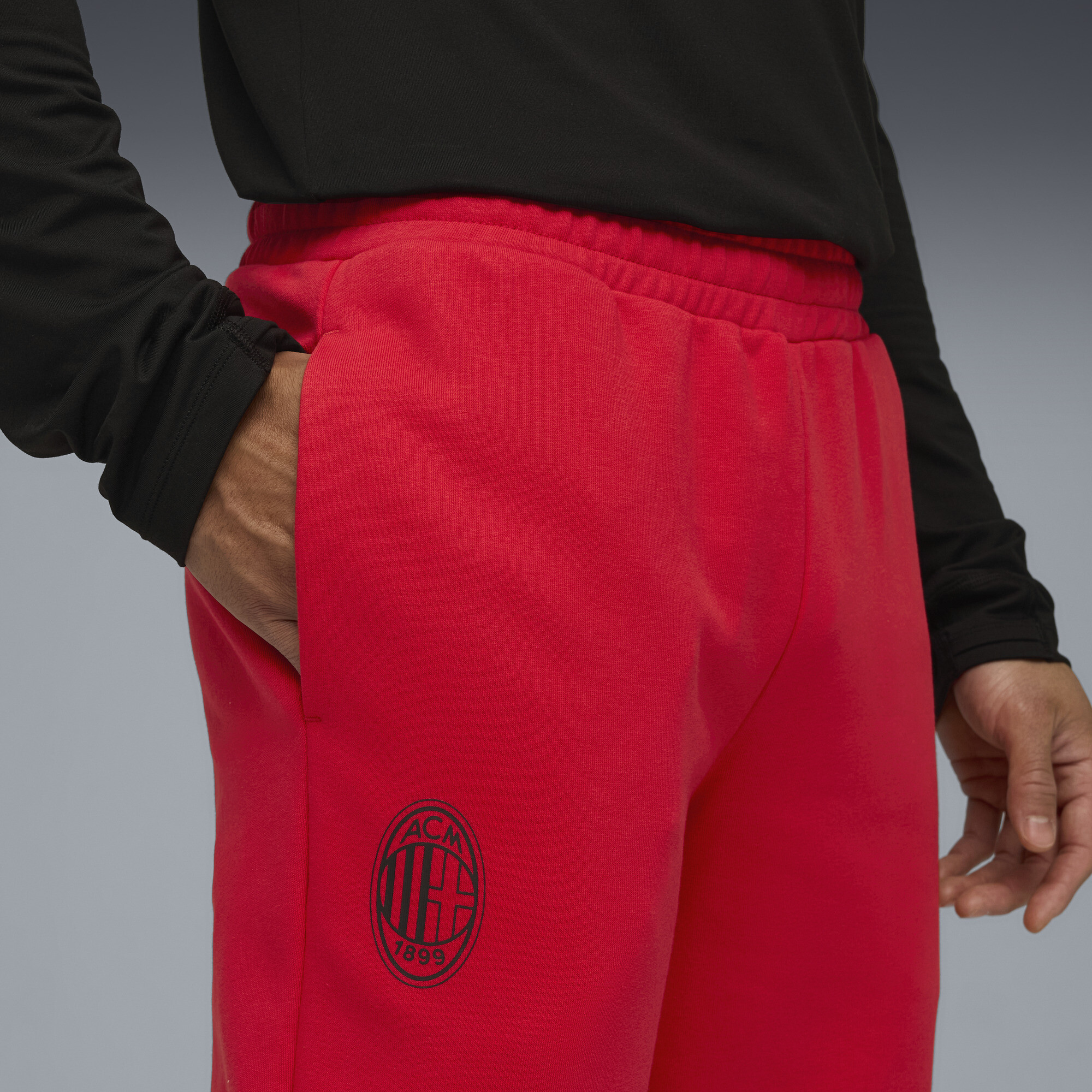 PUMA AC Milan FtblEssentials broek voor Heren, Zwart/Rood, Maat 3XL thumbnail 5