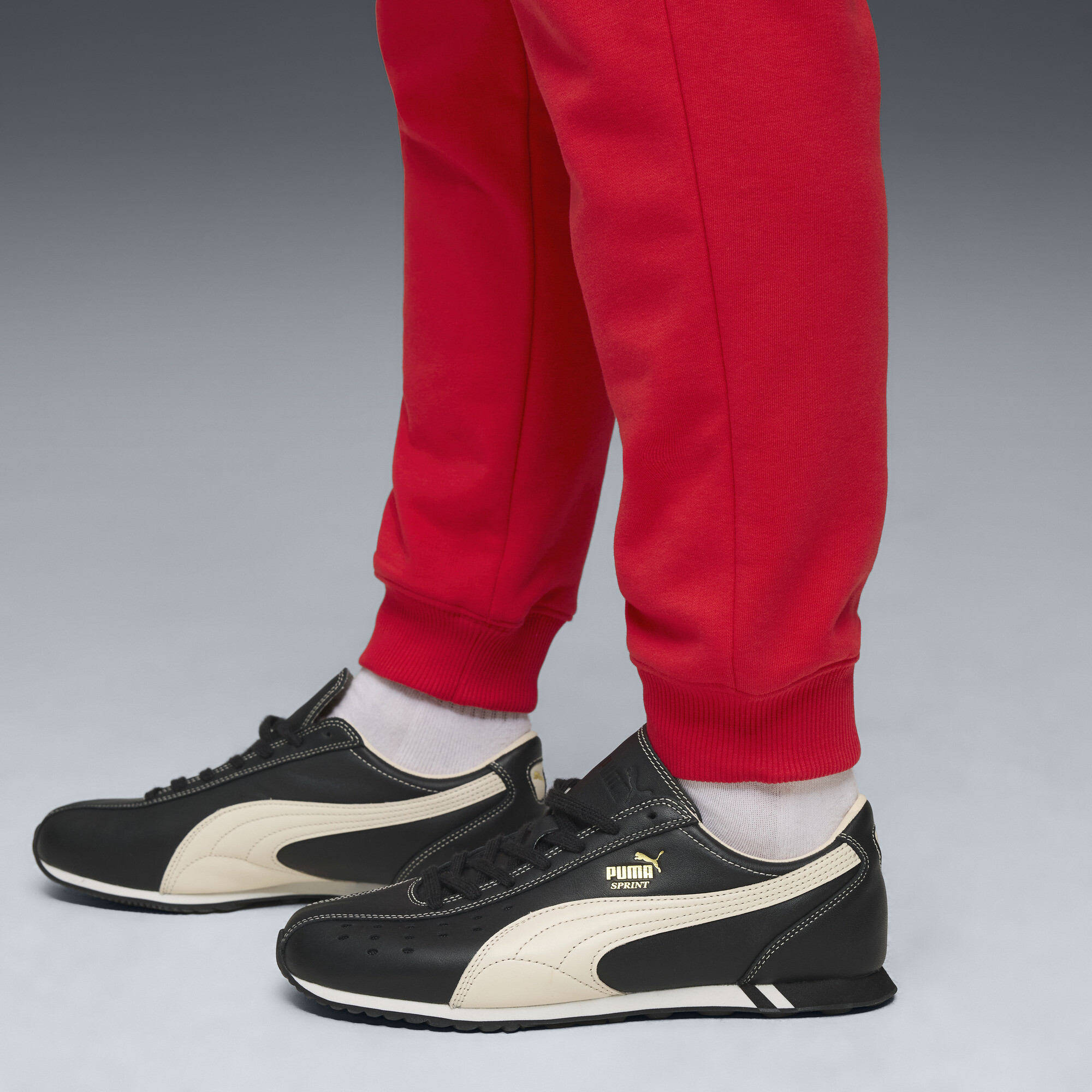 PUMA AC Milan FtblEssentials broek voor Heren, Zwart/Rood, Maat 3XL thumbnail 2