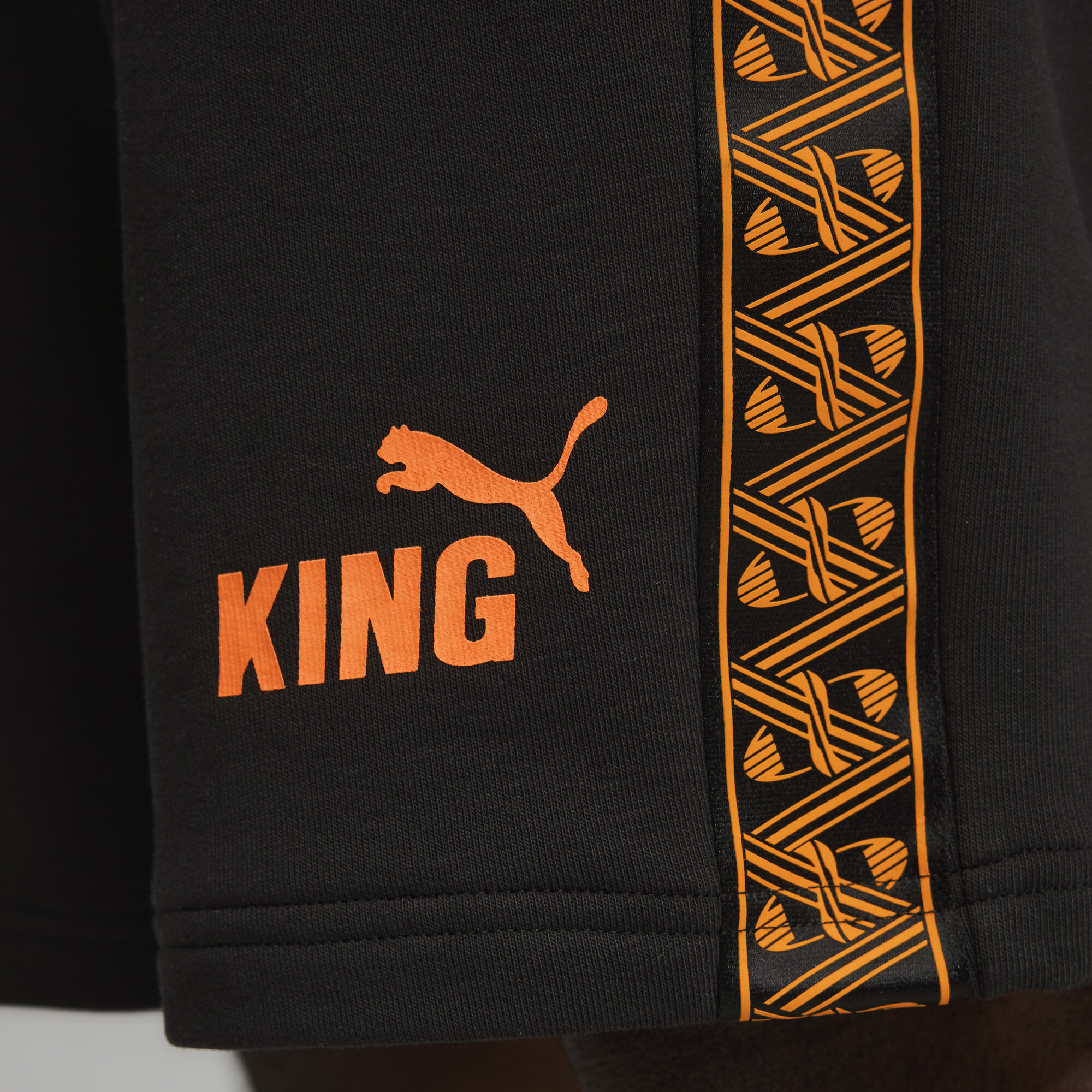 PUMA Galatasaray SK KING sweatshort voor Heren, Zwart/Rood/Oranje, Maat S thumbnail 2