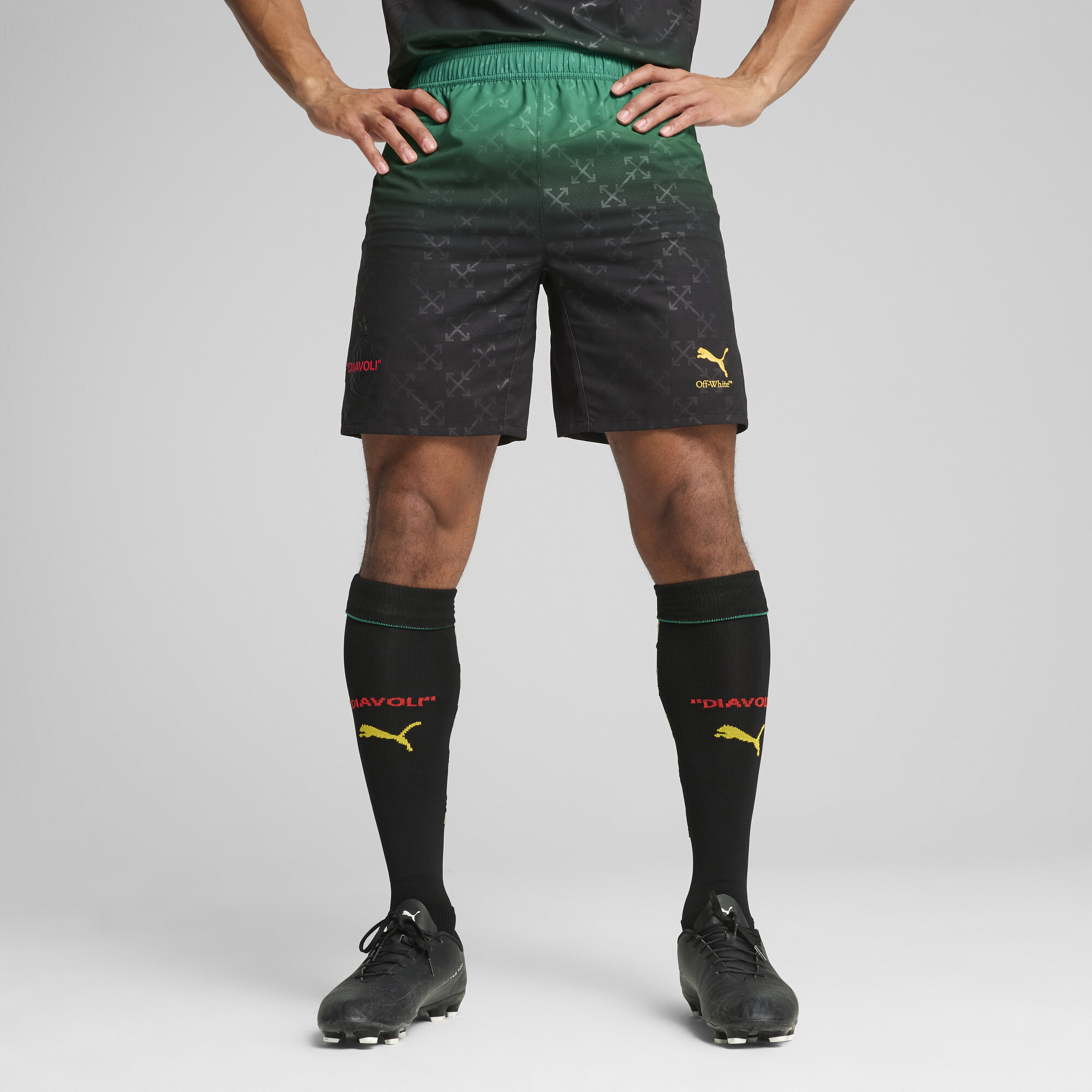 Puma AC MILAN x OFF-WHITE™ Authentic Shorts Herren | Mit Print | Black/Power Green | Größe: XL