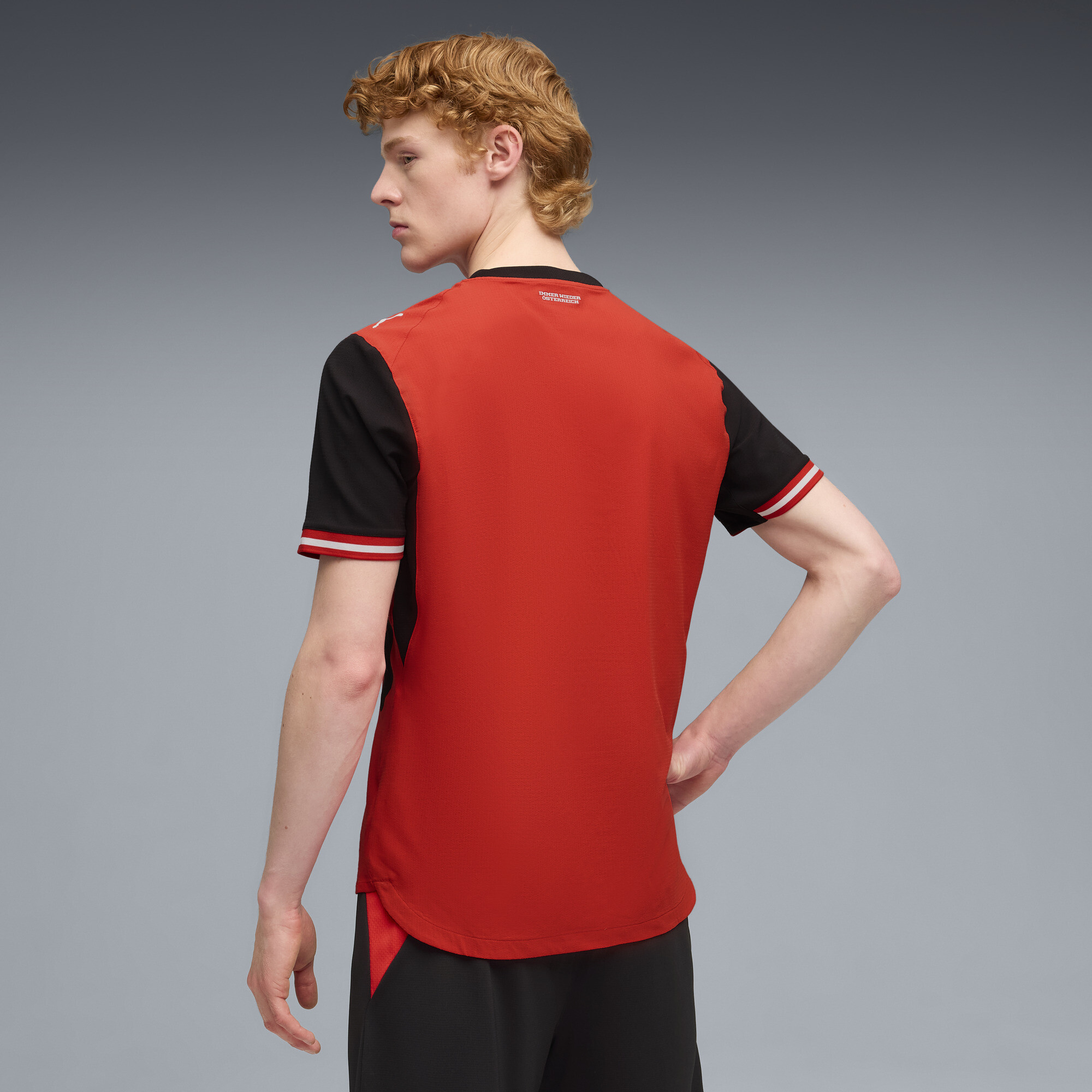 PUMA Oostenrijk 2026 Authentic thuisshirt voor Heren, Zwart/Rood, Maat XL thumbnail 4