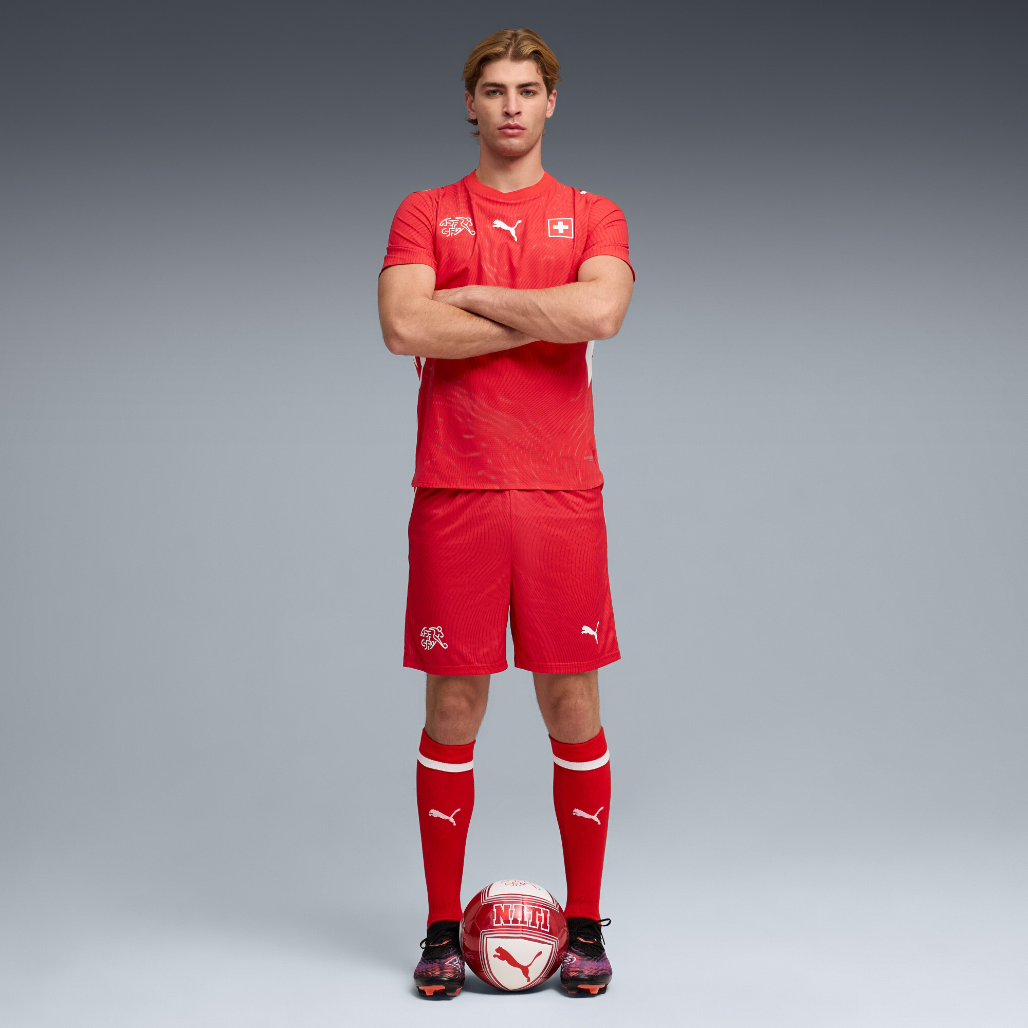 PUMA Zwitserland 2026 short voor Heren, Rood/Wit, Maat 3XL thumbnail 4