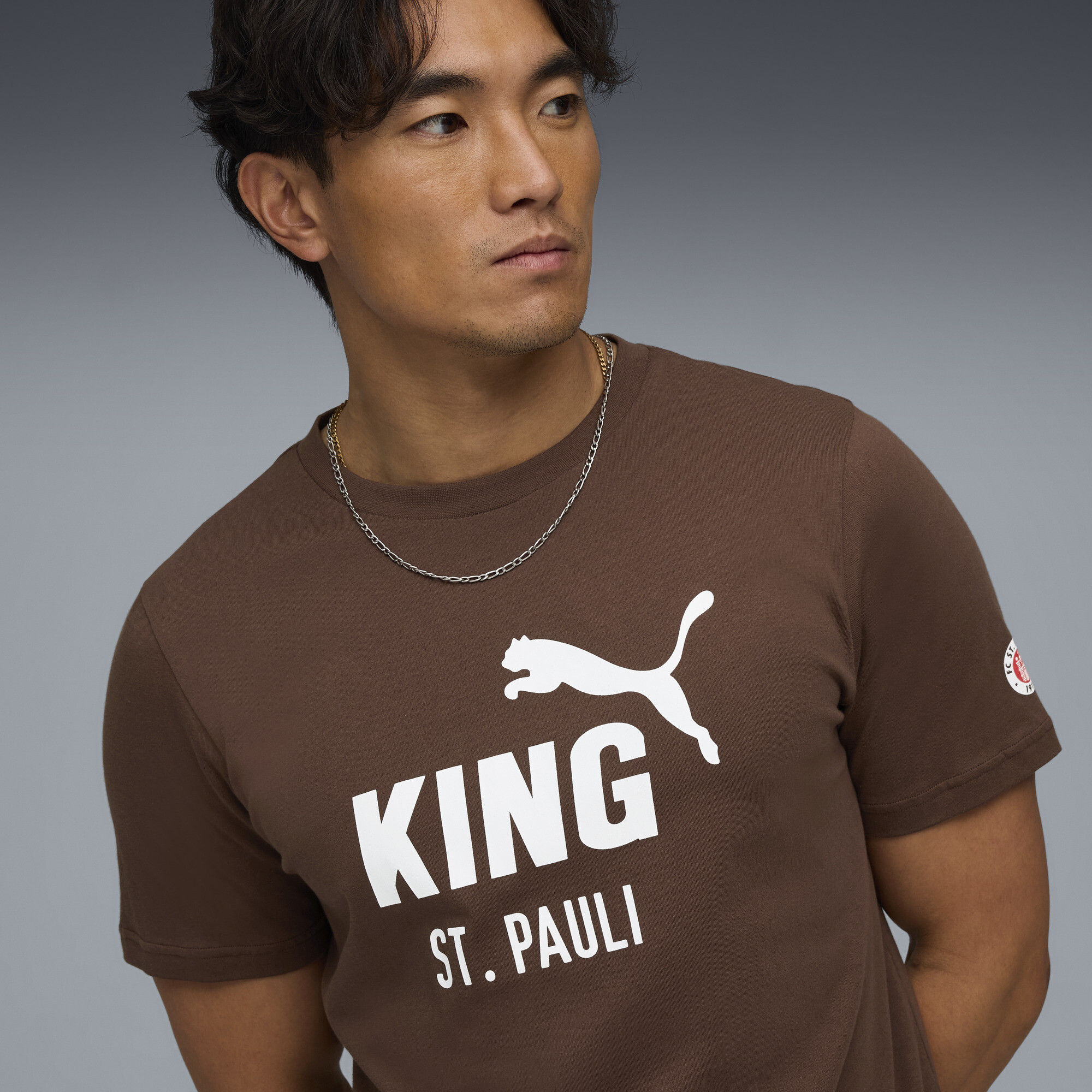 PUMA FC St. Pauli KING Logo T-shirt voor Heren, Wit/Bruin, Maat XL thumbnail 5