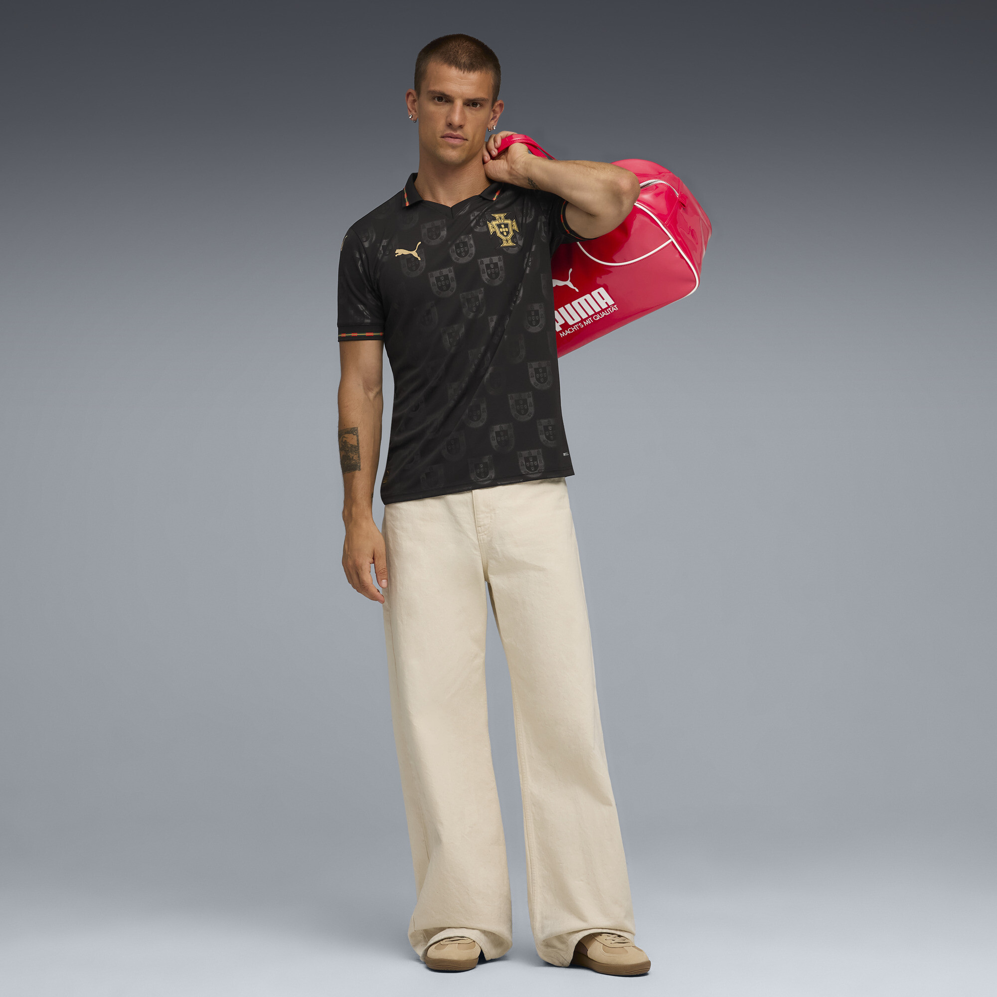 PUMA Portugal 25/26 Special Edition EusÃ©bio voetbalshirt voor Heren, Zwart/Goud, Maat XL thumbnail 5