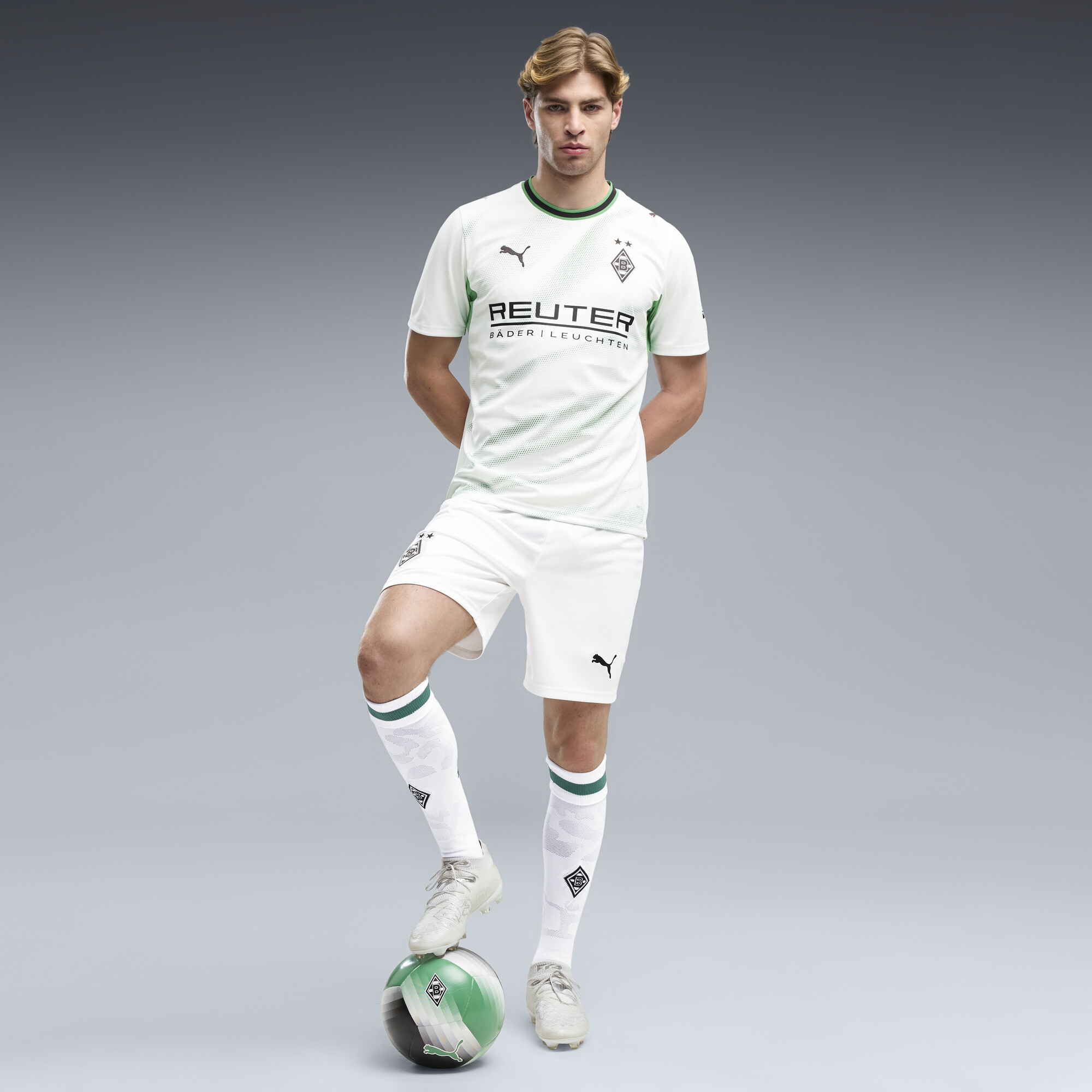 PUMA Borussia Mönchengladbach 26/27 Shorts Men, Sports, Cold Green/Seafoam, XXL