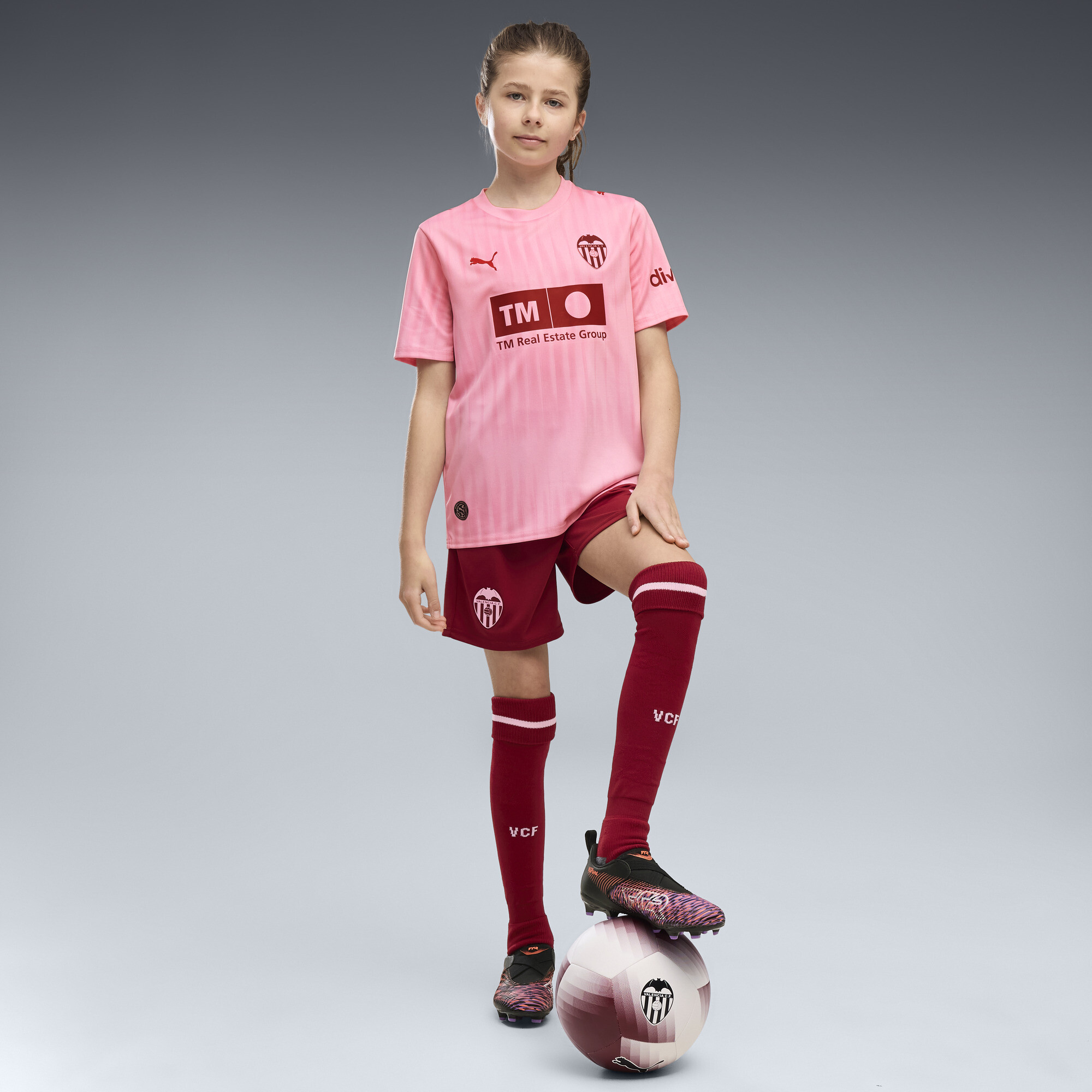 PUMA Short 2627 Valencia CF Enfant et Adolescent Vtements Rouge 11-12Y 40 €