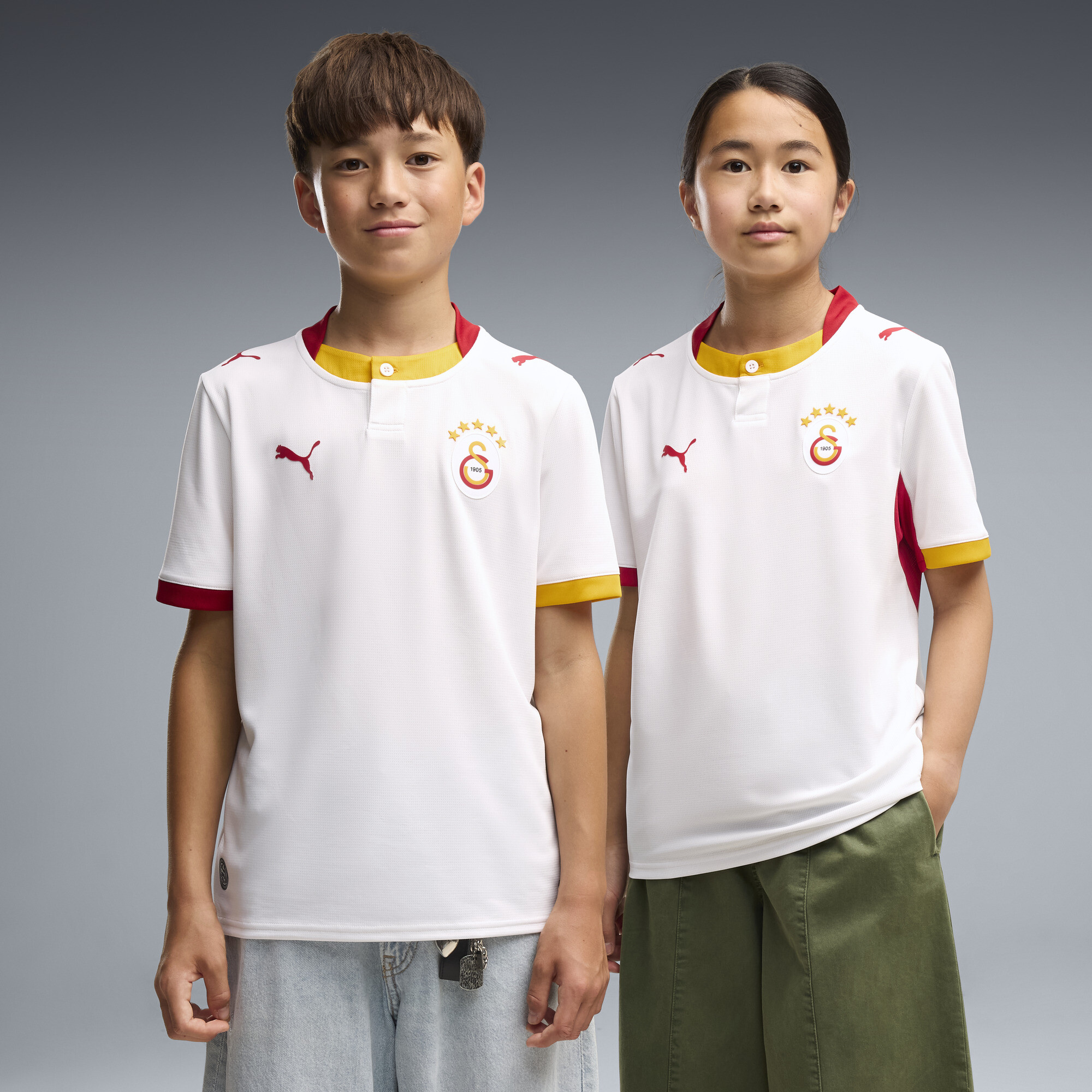 PUMA Maillot Third 2627 Galatasaray SK Enfant et Adolescent Vtements Blanc 9-10Y 80 €