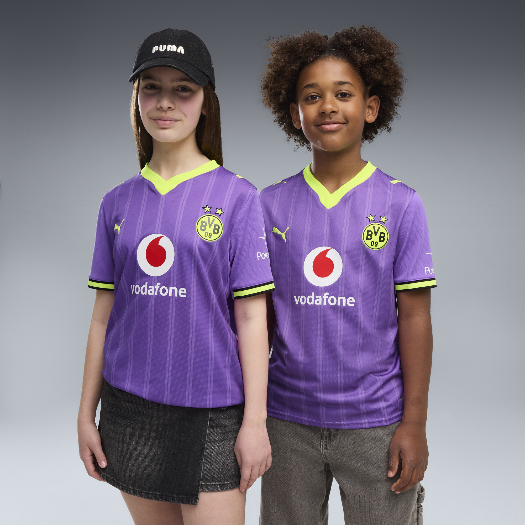 PUMA Maillot Third 2627 Borussia Dortmund Enfant et Adolescent Vtements Violet 15-16Y 80$