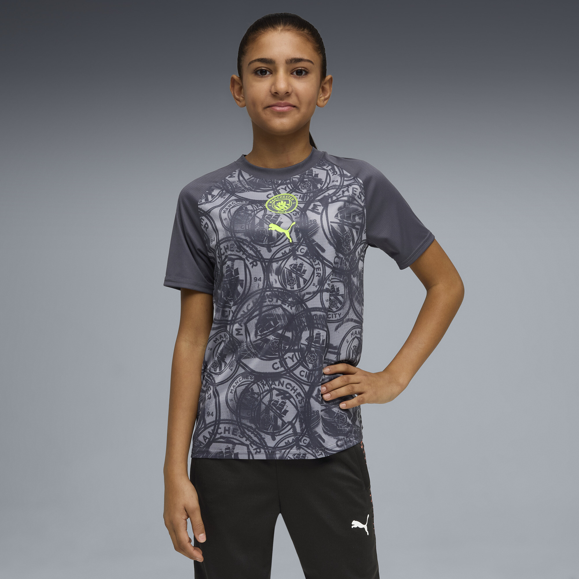 PUMA Manchester City Big Kids' Warmup Jersey in Grey, Size M
