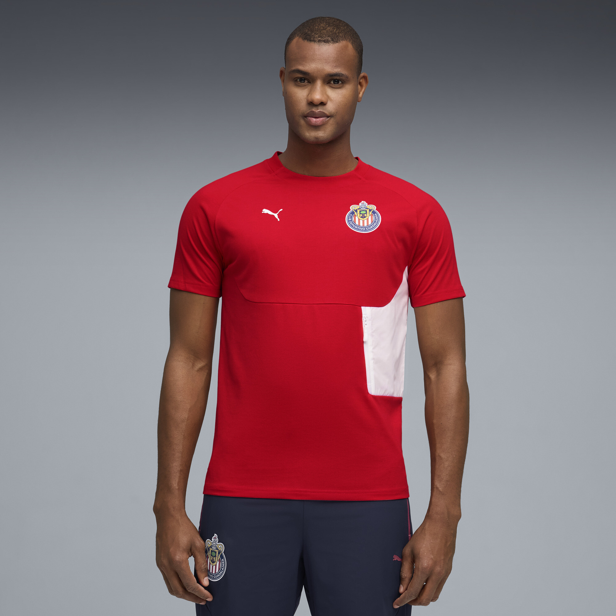 C.D. Guadalajara PUMATECH Men's Soccer T-Shirt in Red, Size XXL