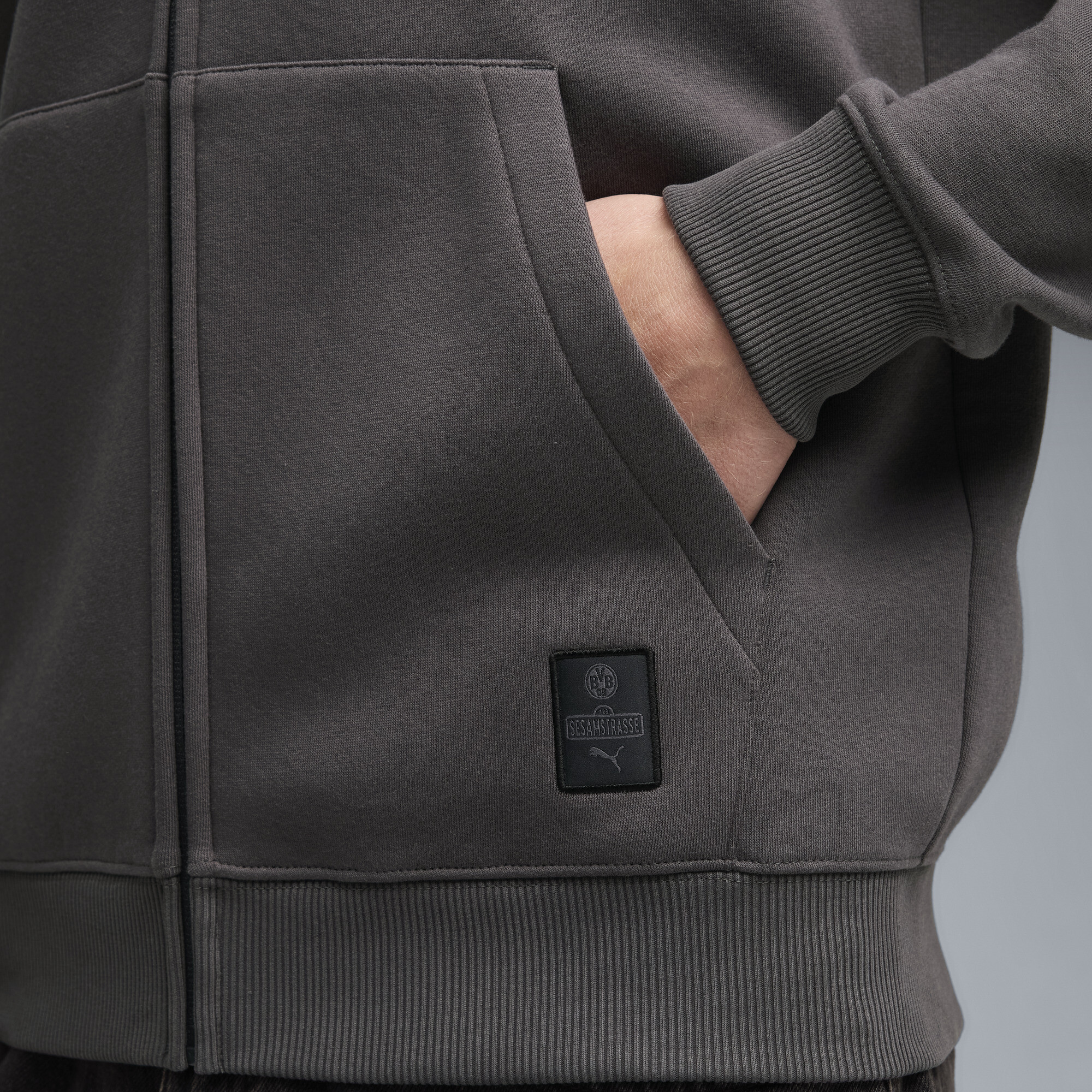 PUMA Borussia Dortmund x Sesamstraat jack voor Heren, Grijs/Geel, Maat XL thumbnail 2