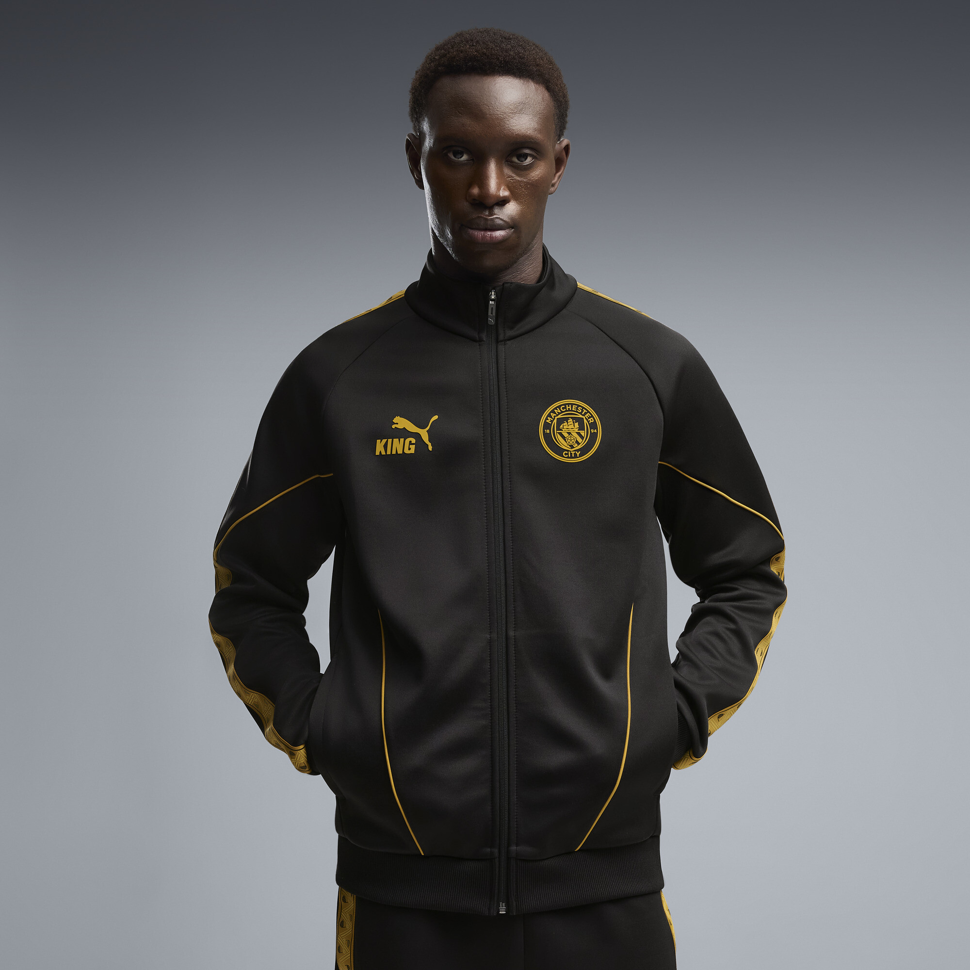 PUMA Manchester City KING Anthem Men's Track Jacket in Black, Size XL