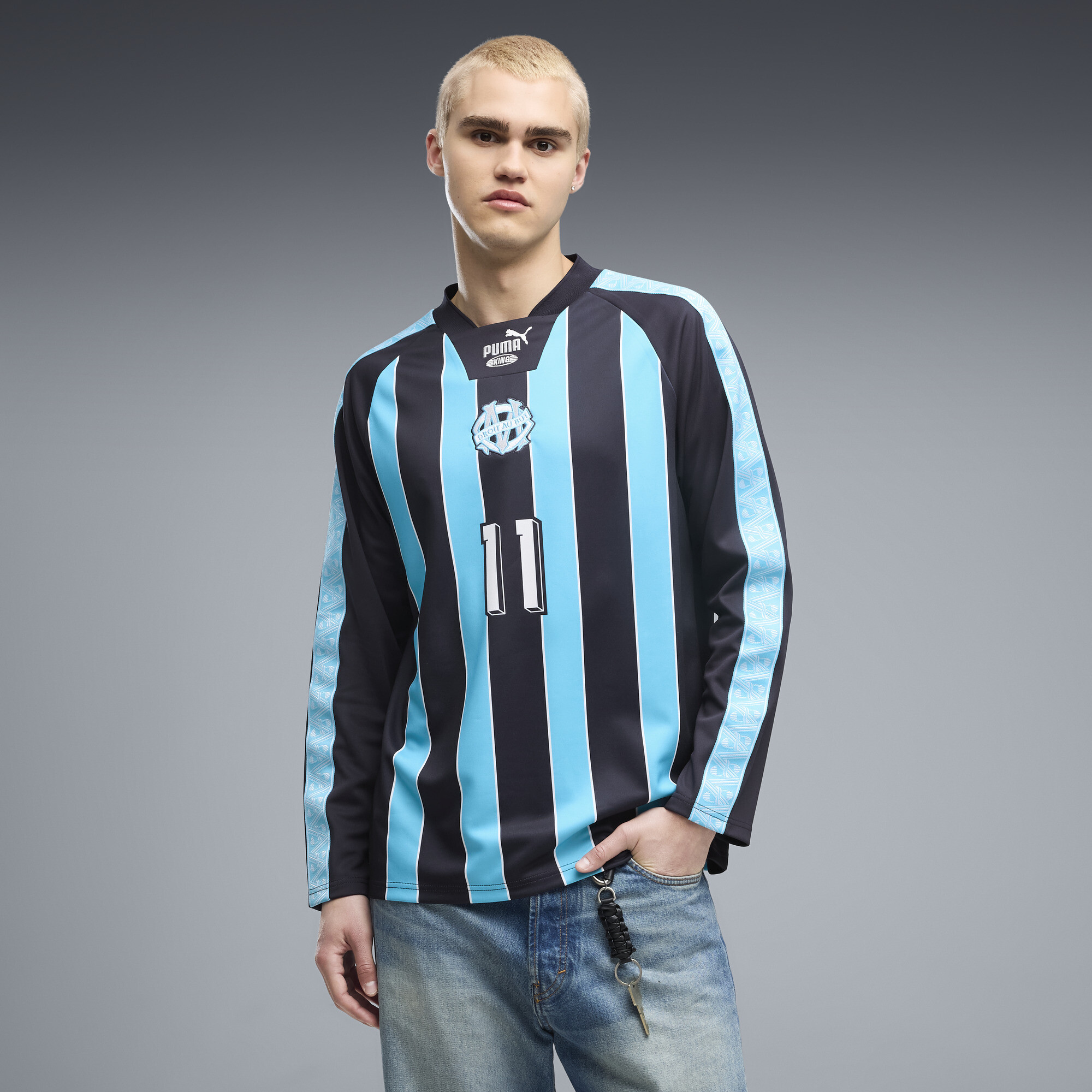 PUMA T-shirt dcontract KING Olympique de Marseille Homme Vtements Bleu 3XL 85 €