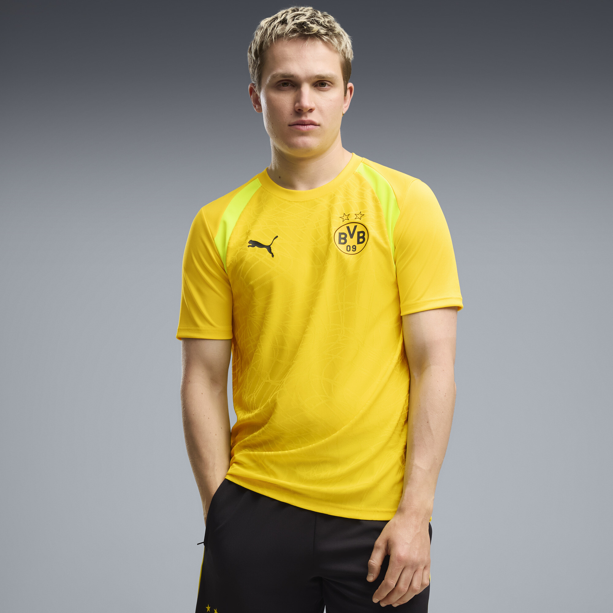 PUMA Borussia Dortmund Men's Slim Soccer Training Jersey in Yellow, Size M
