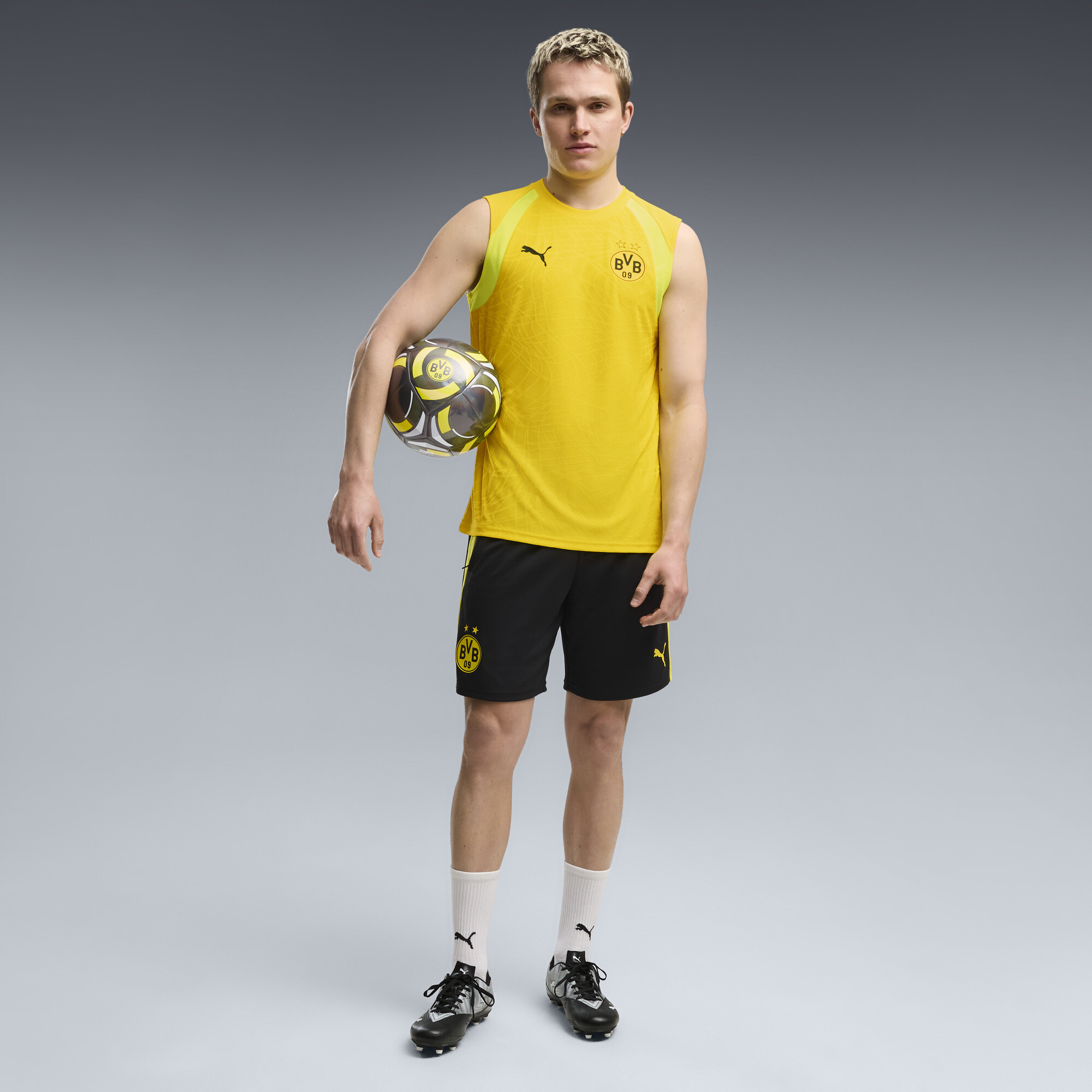 PUMA Short dentranement Borussia Dortmund Homme Vtements Noir XL 45$