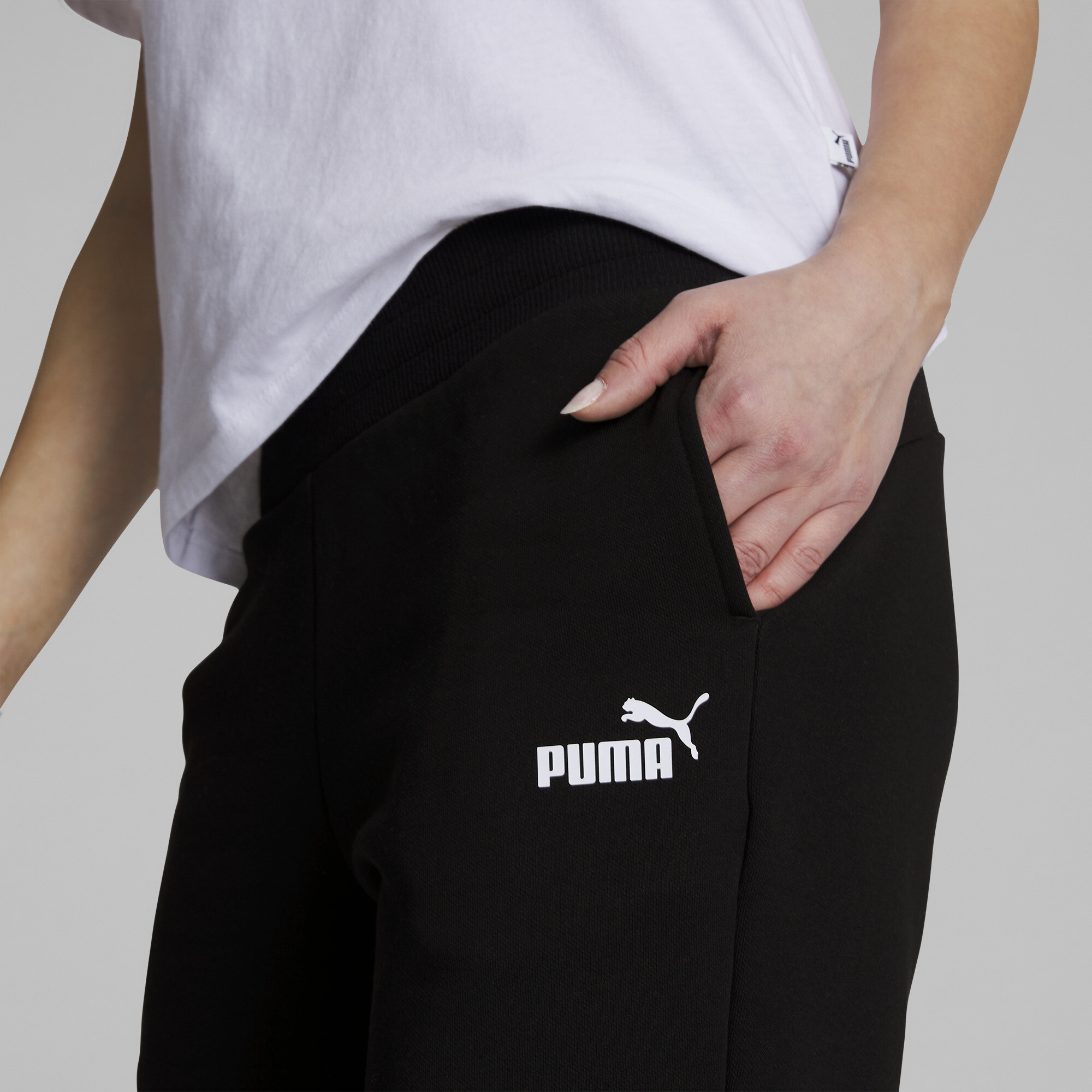 Puma deals sweatpants womens