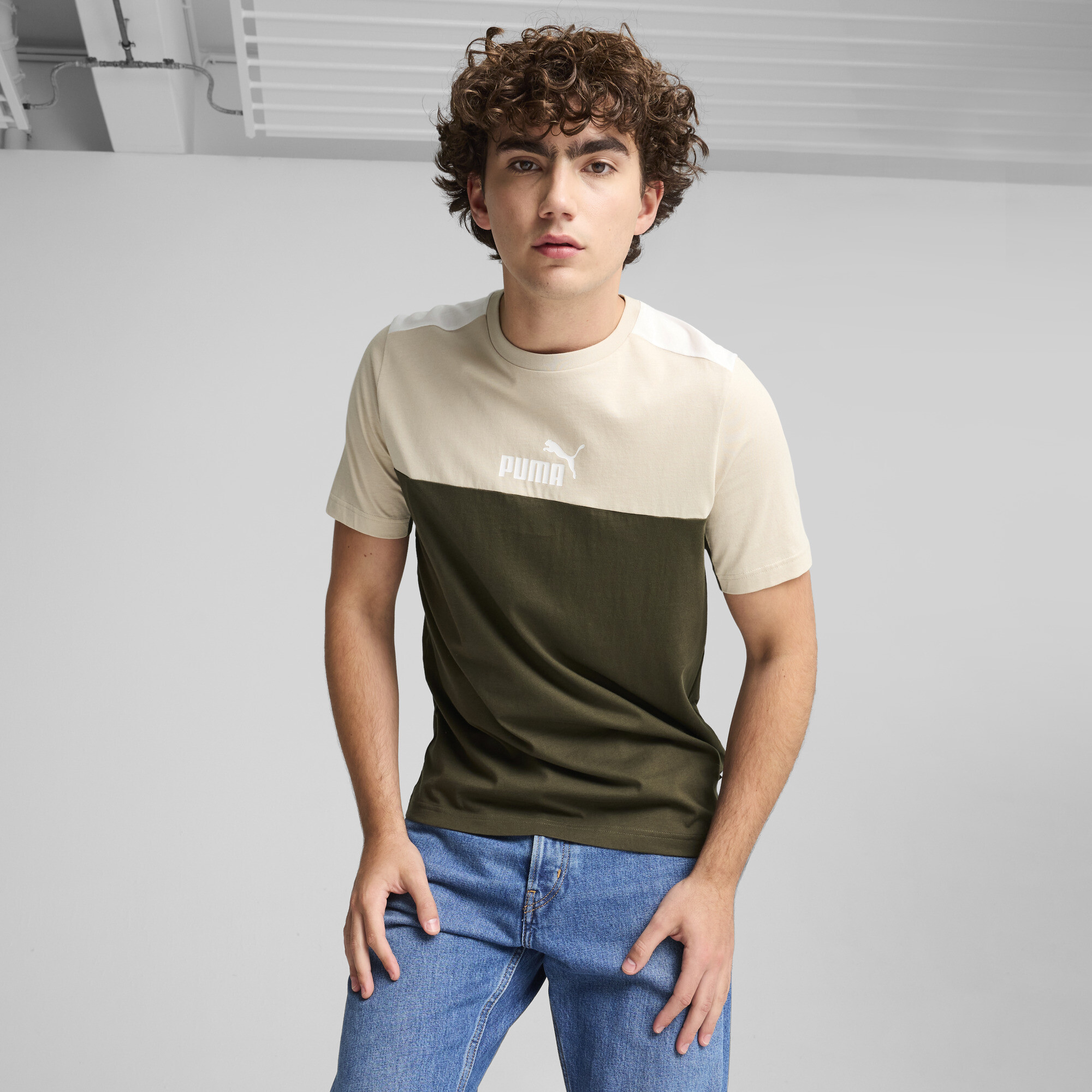 Puma Essentials+ Block T-Shirt Herren | Mit Plain | Dark Olive | Größe: XL