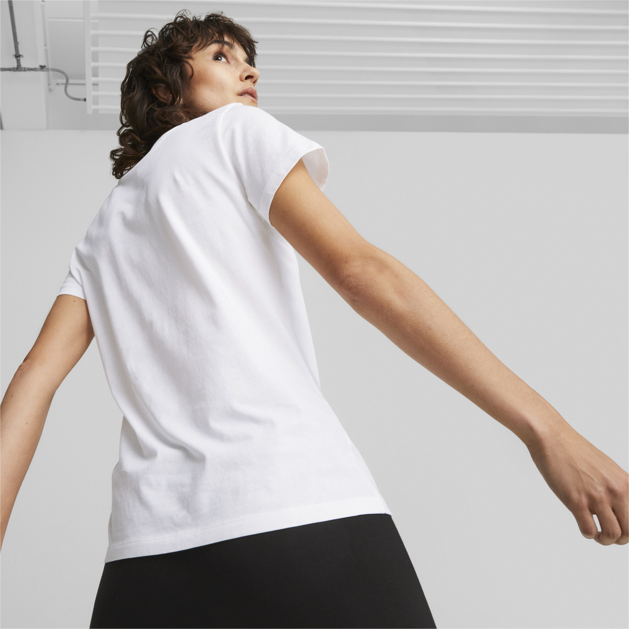Women's PUMA Essentials+ Metallic Logo T-Shirt In White/Silver, Size Large