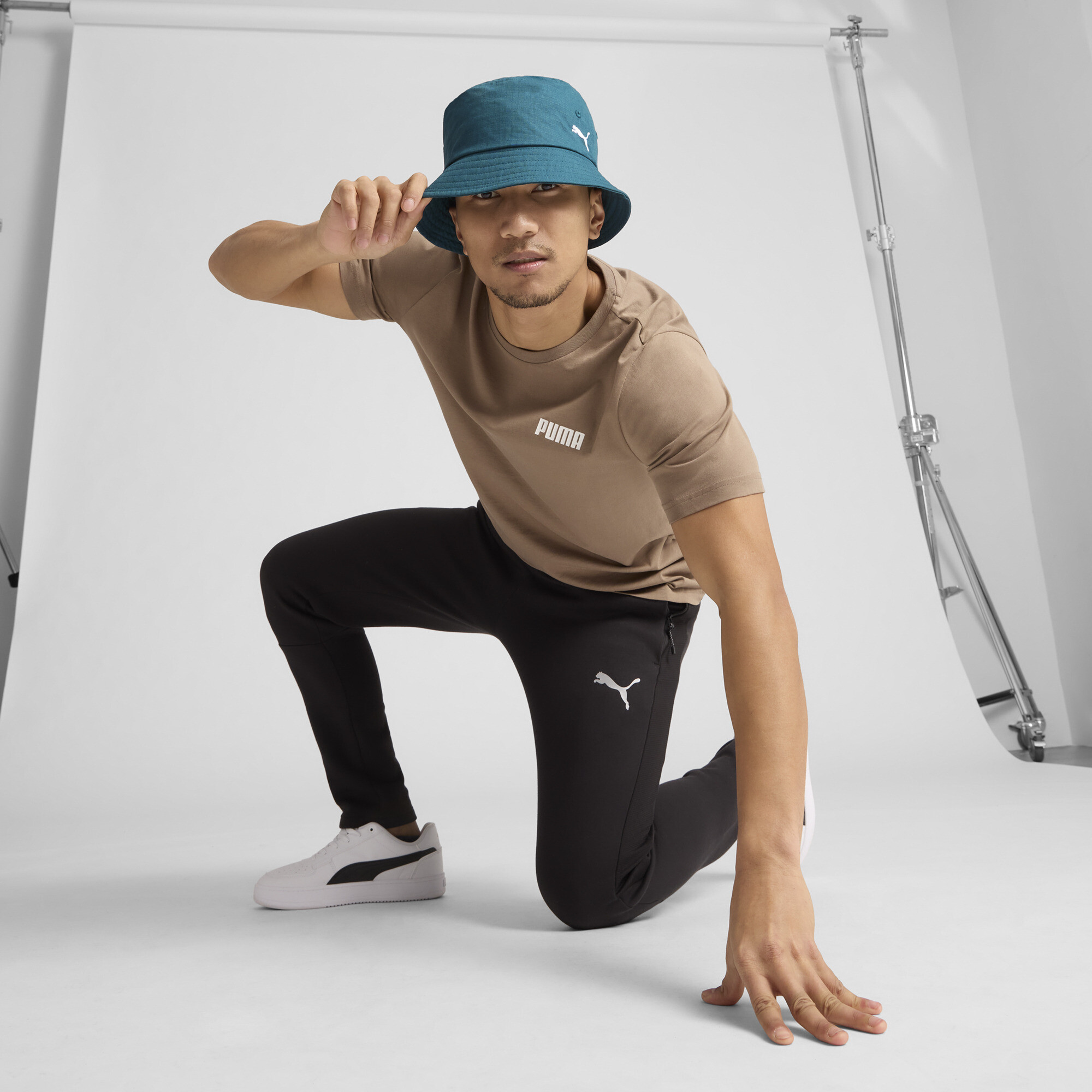 PUMA Ripstop Bucket Hat - Picture 11 of 16