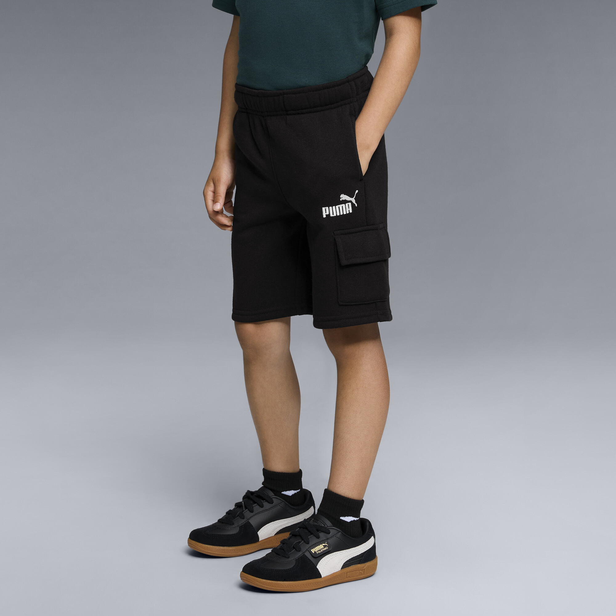 Short cargo en molleton Basic Essentials Enfant et adolescent, Noir, Jeune M | 943103_01
